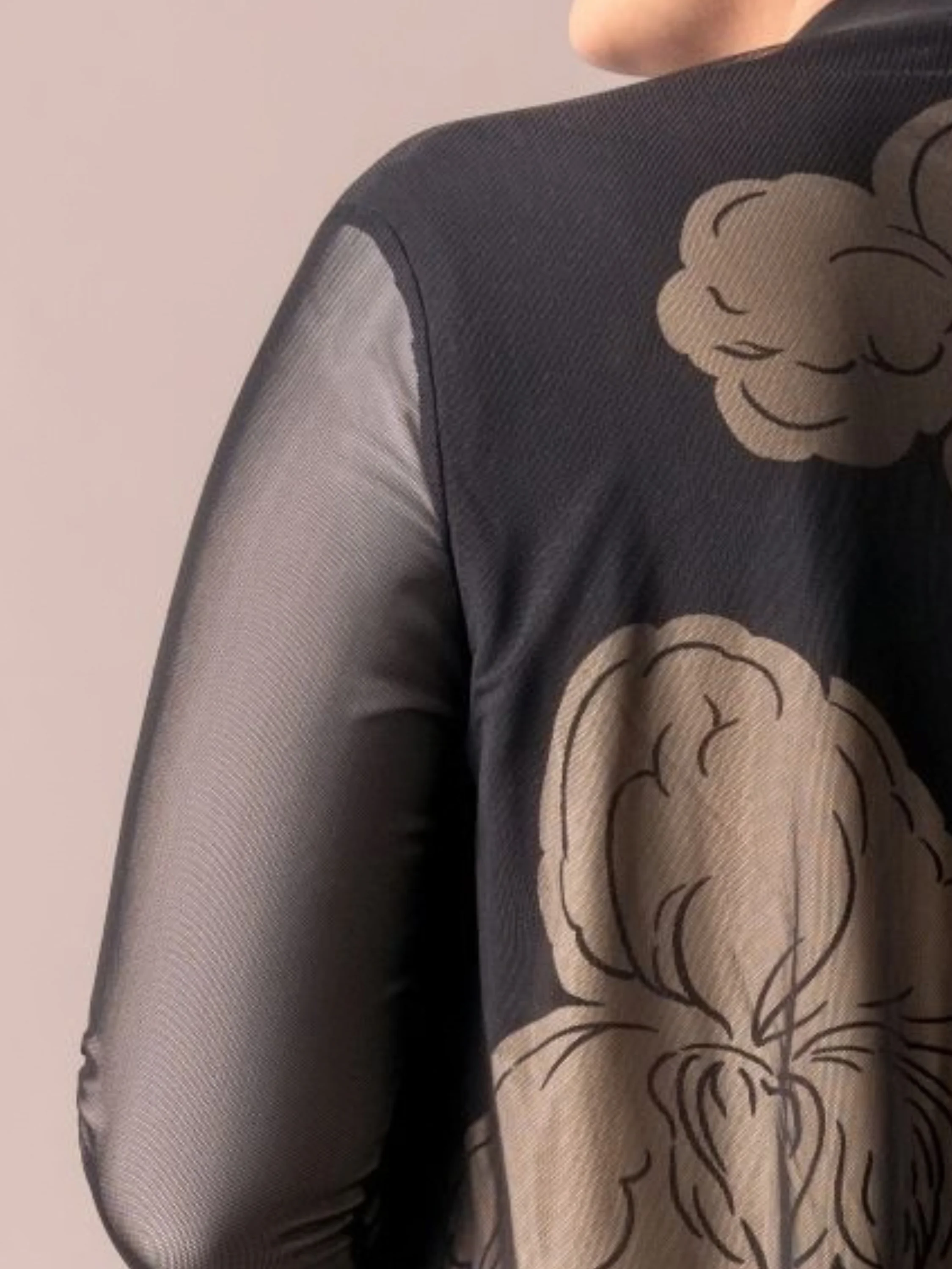 Grand Duster in Black/Grand Iris Cashew