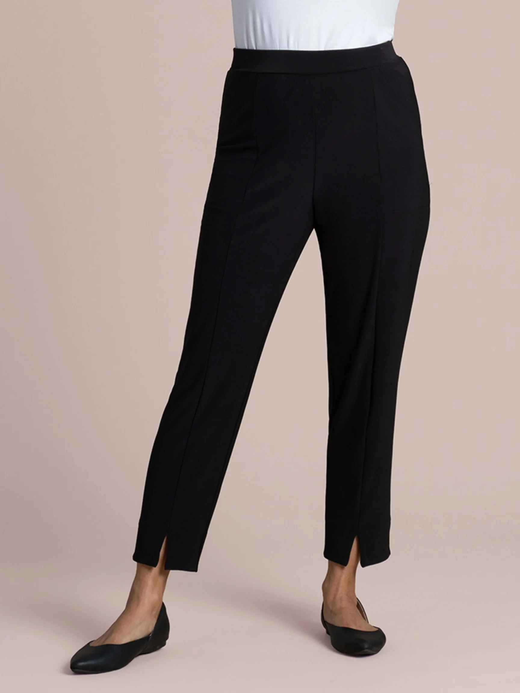 Hepburn Ankle Pant in Black