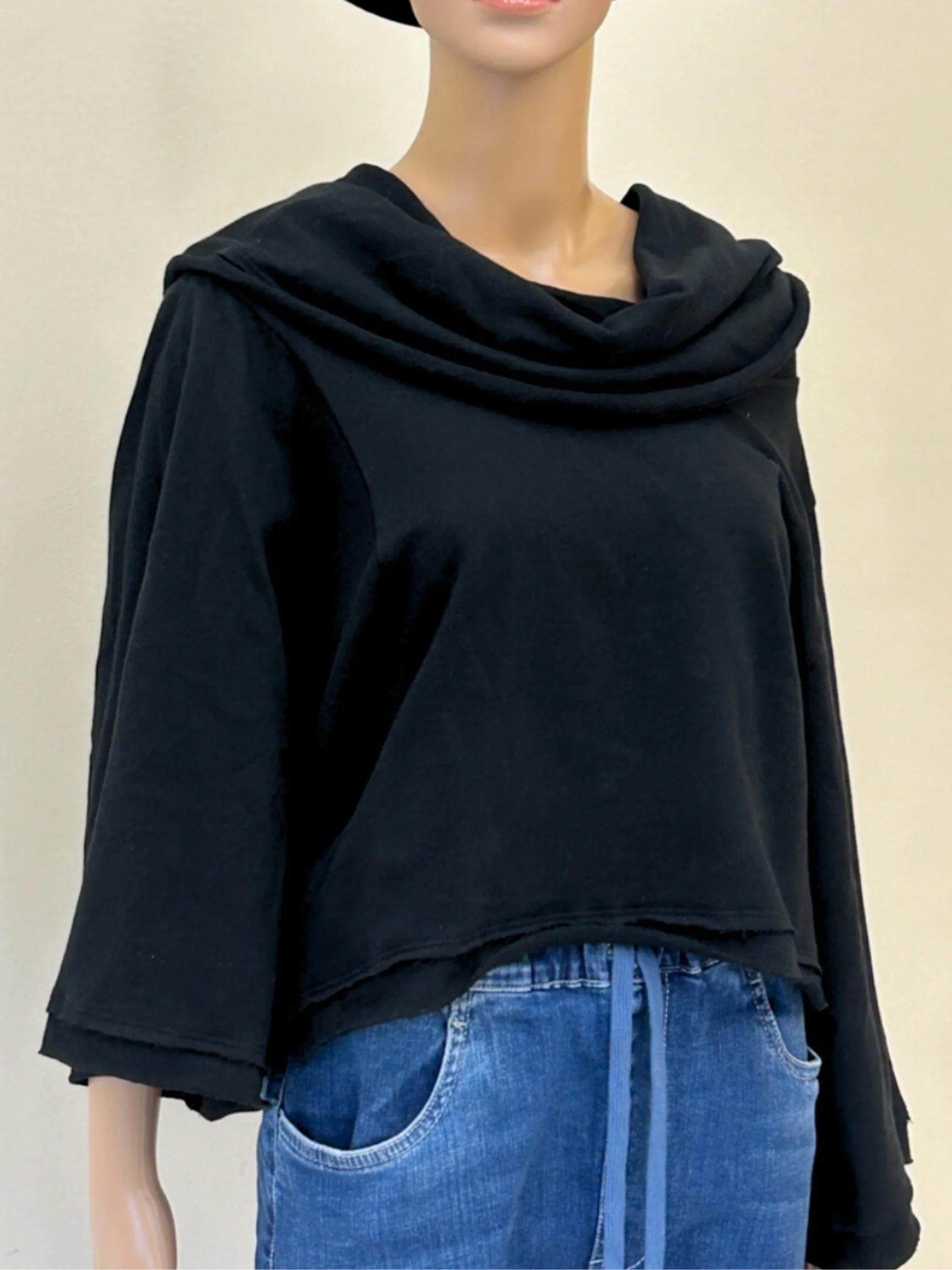 Jackie O in Black
