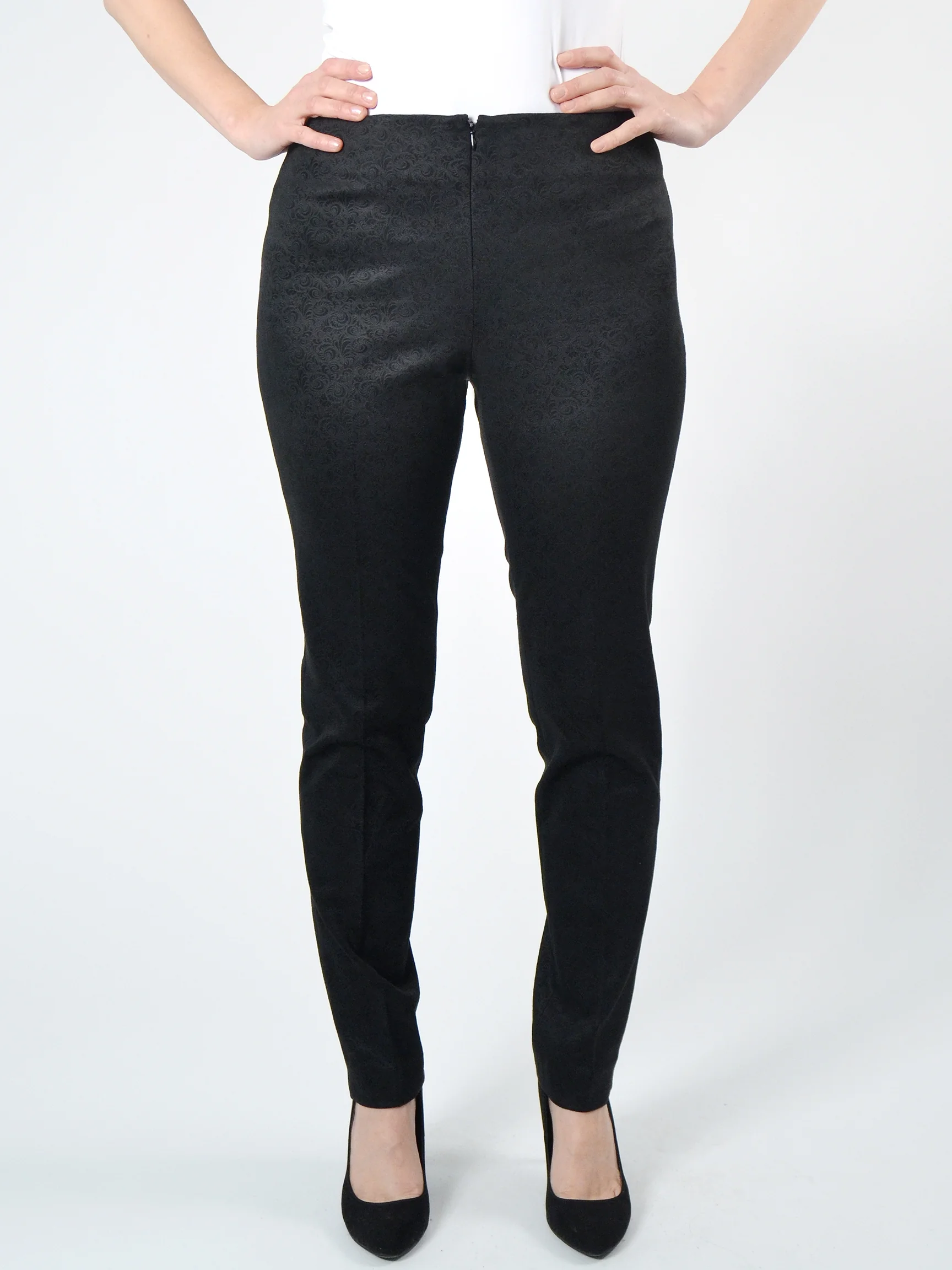 Jasmine Embossed Faux Suede Pant in Black