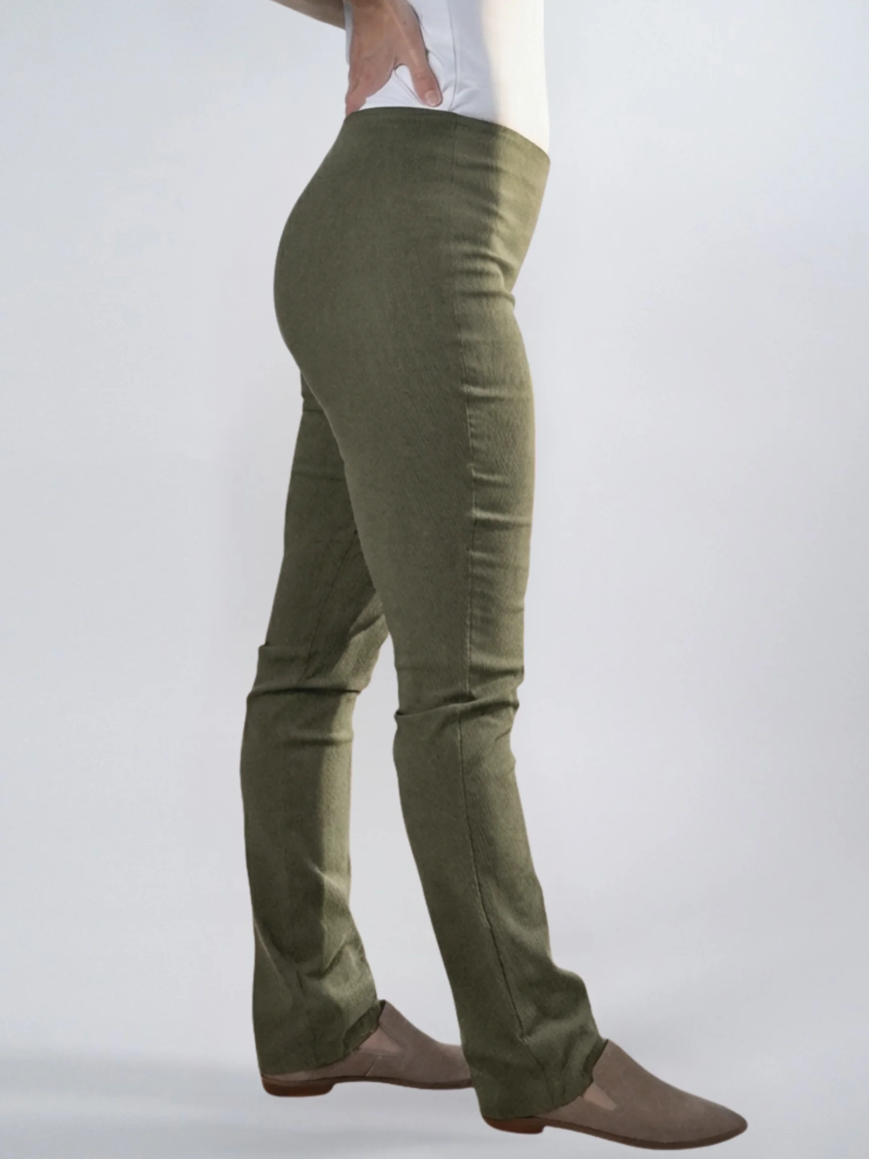 Keesha Pant in Hazelnut