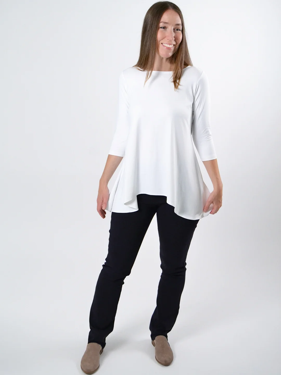 Keesha Pant in Navy