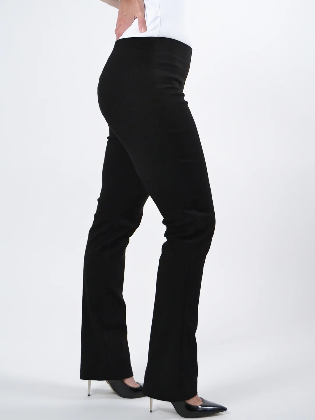 Keesha Pant in Black