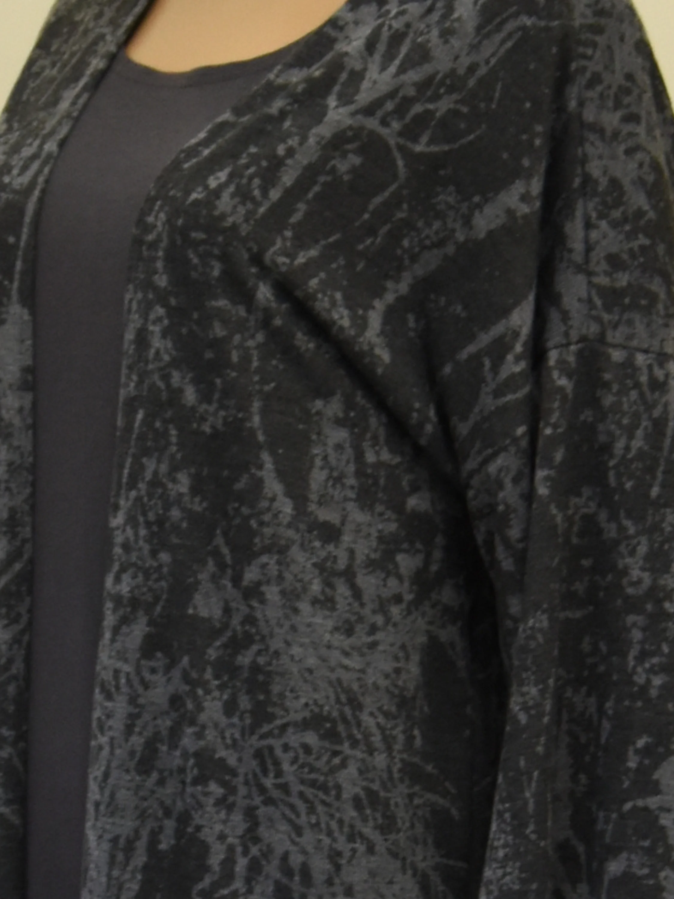 L/S Anju Cardigan in Grey