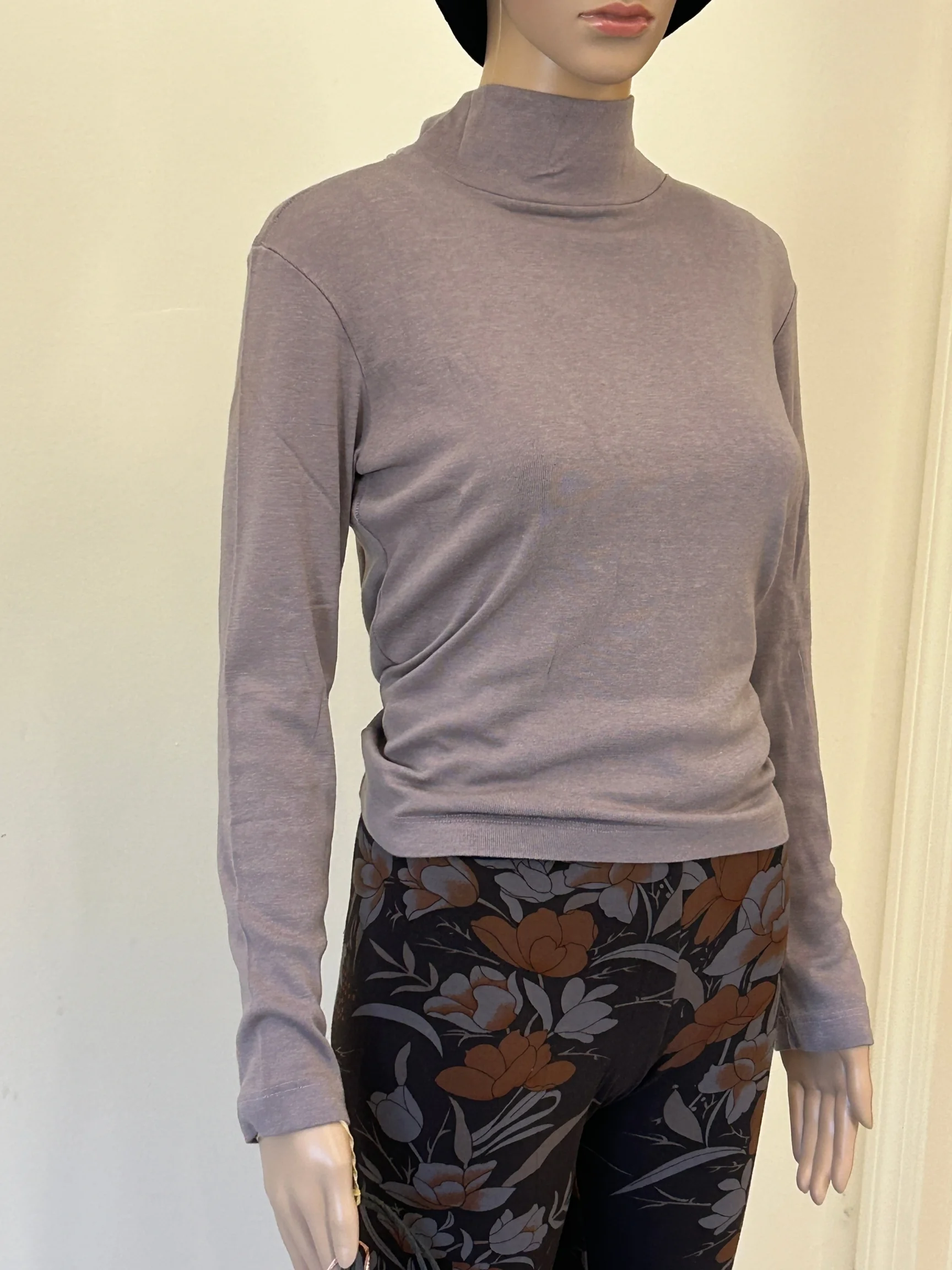 L/S Mock Shell in Rosa