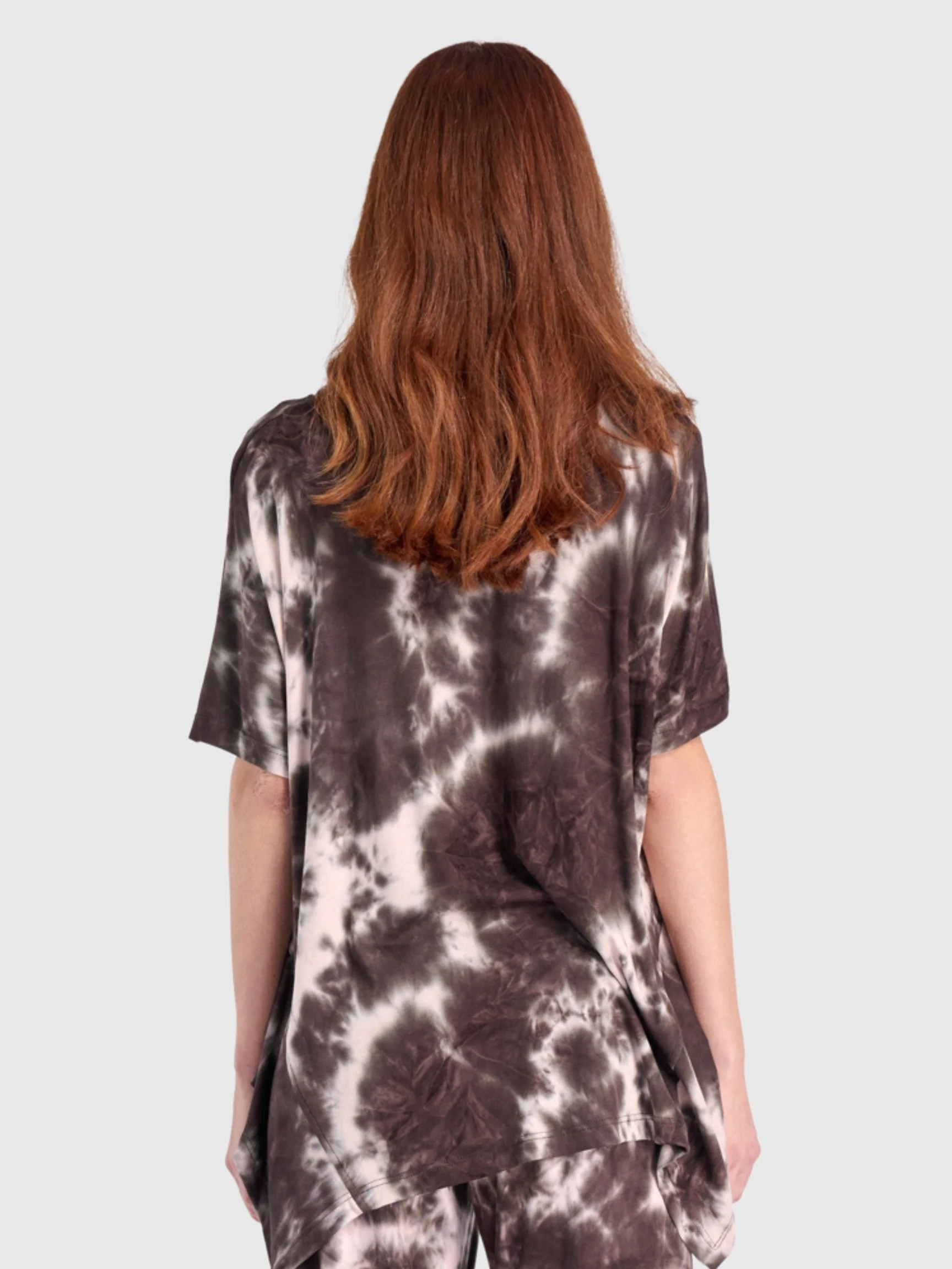 Latte Flounce Tee in Tie Dye