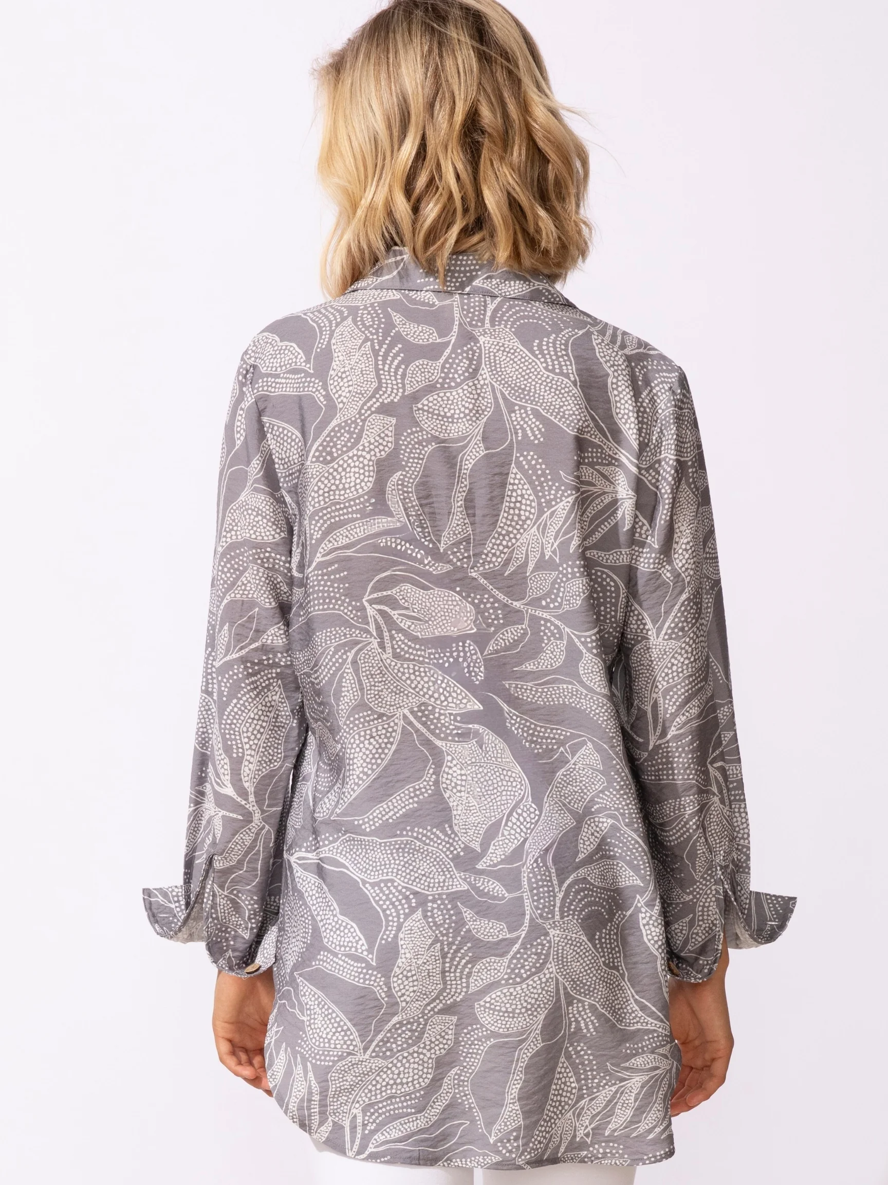 Leaves Beach Shirt in Fog