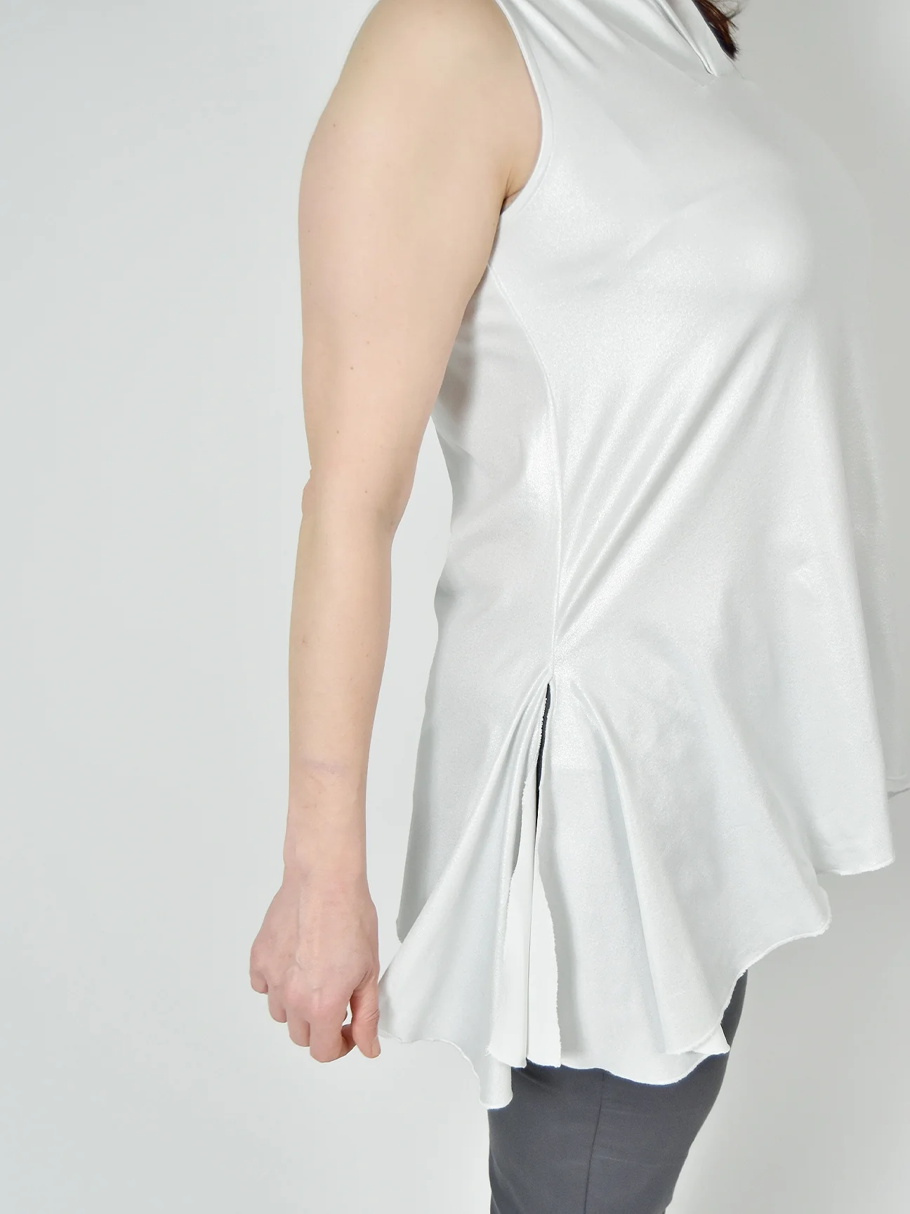 Lipa Tunic in Pearly