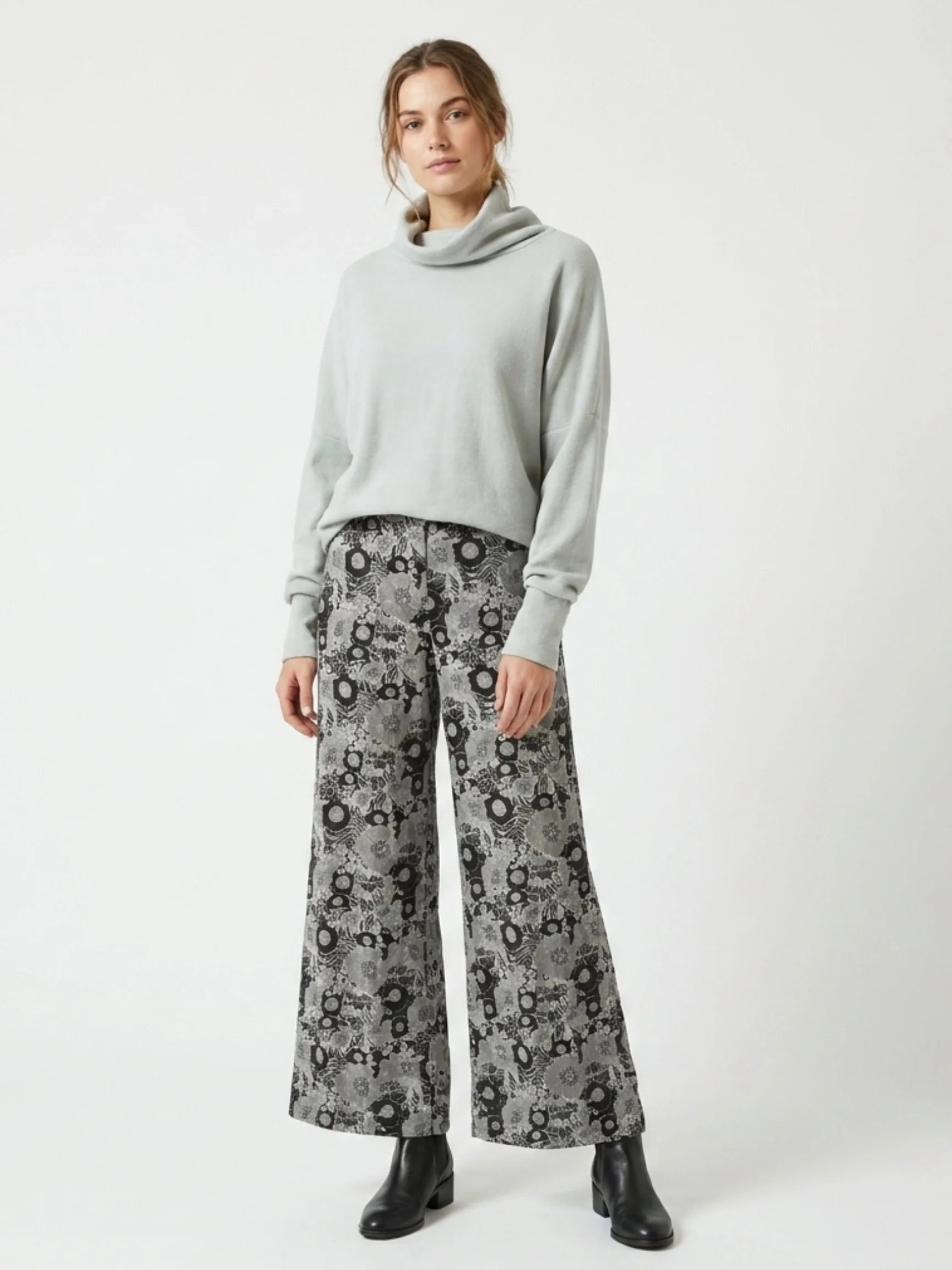 Long Full Pant in Orlaya