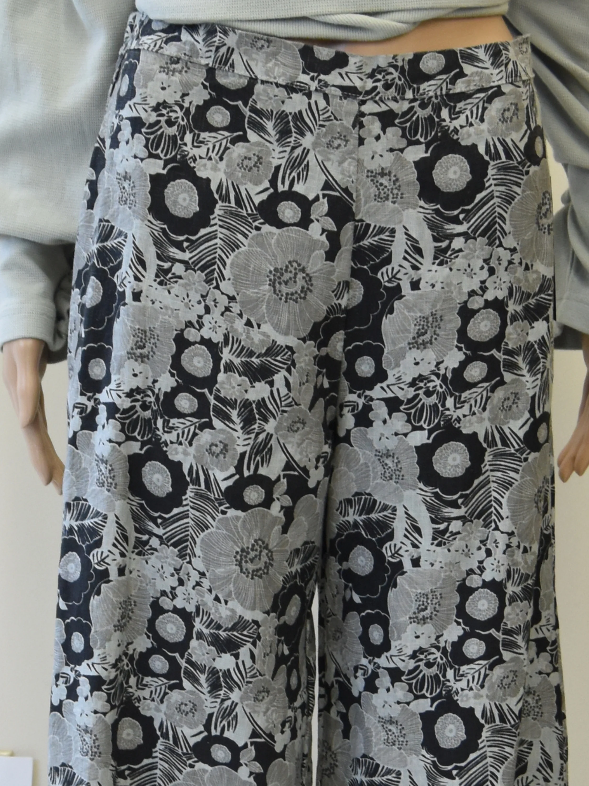 Long Full Pant in Orlaya