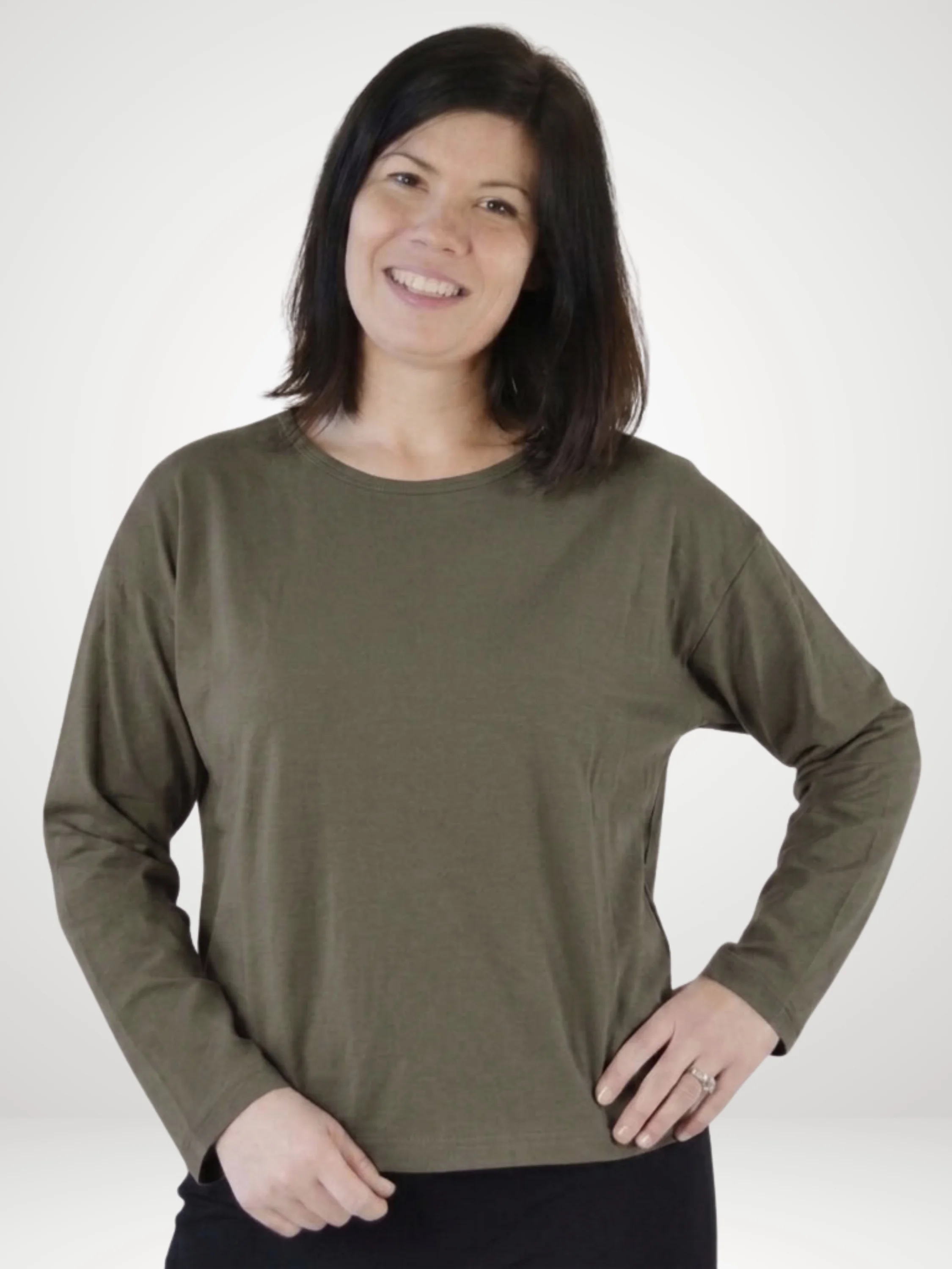Long Sleeve Crop Crew Shirt in Jasper