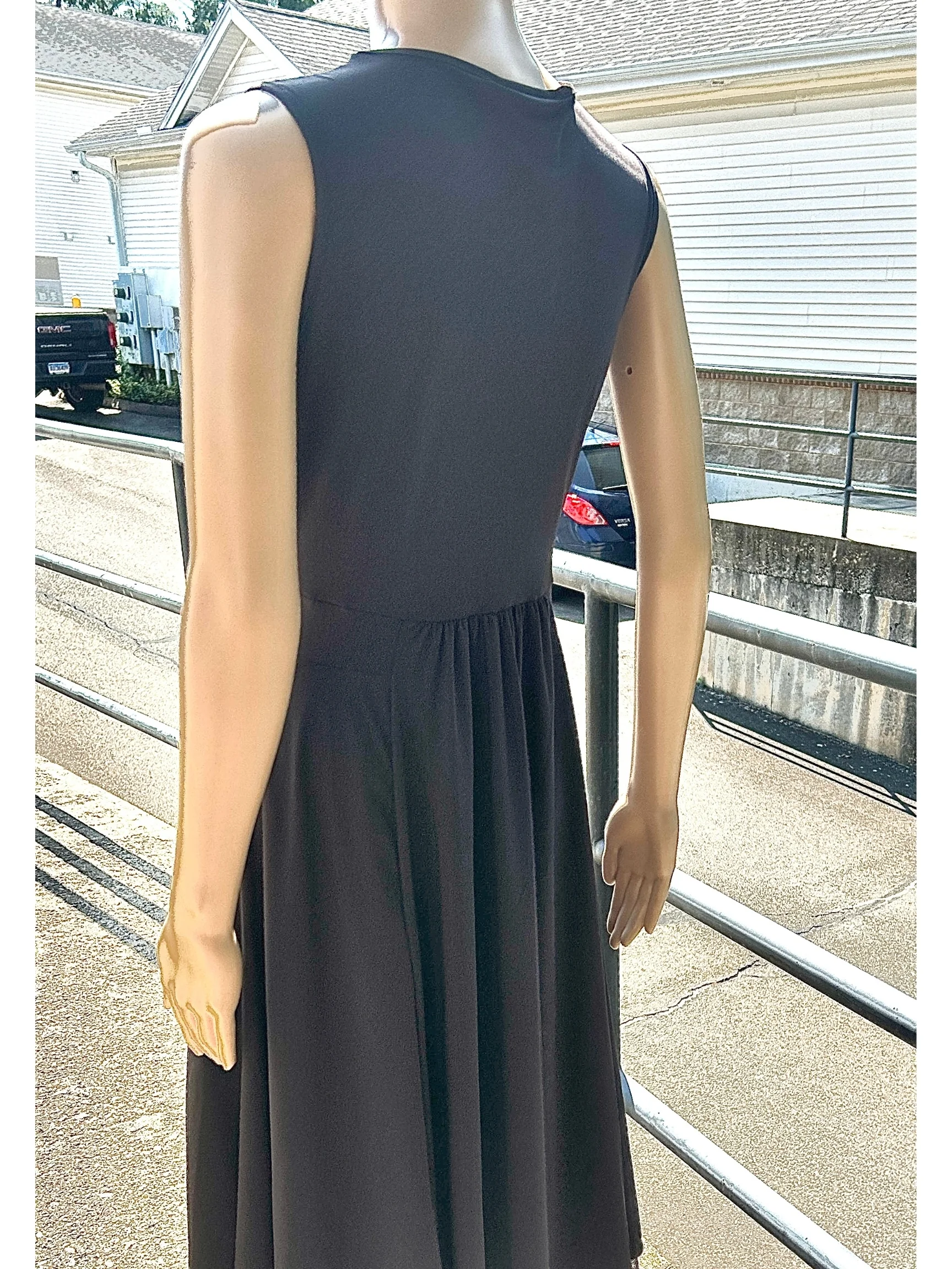 Lydia Dress in Mulberry