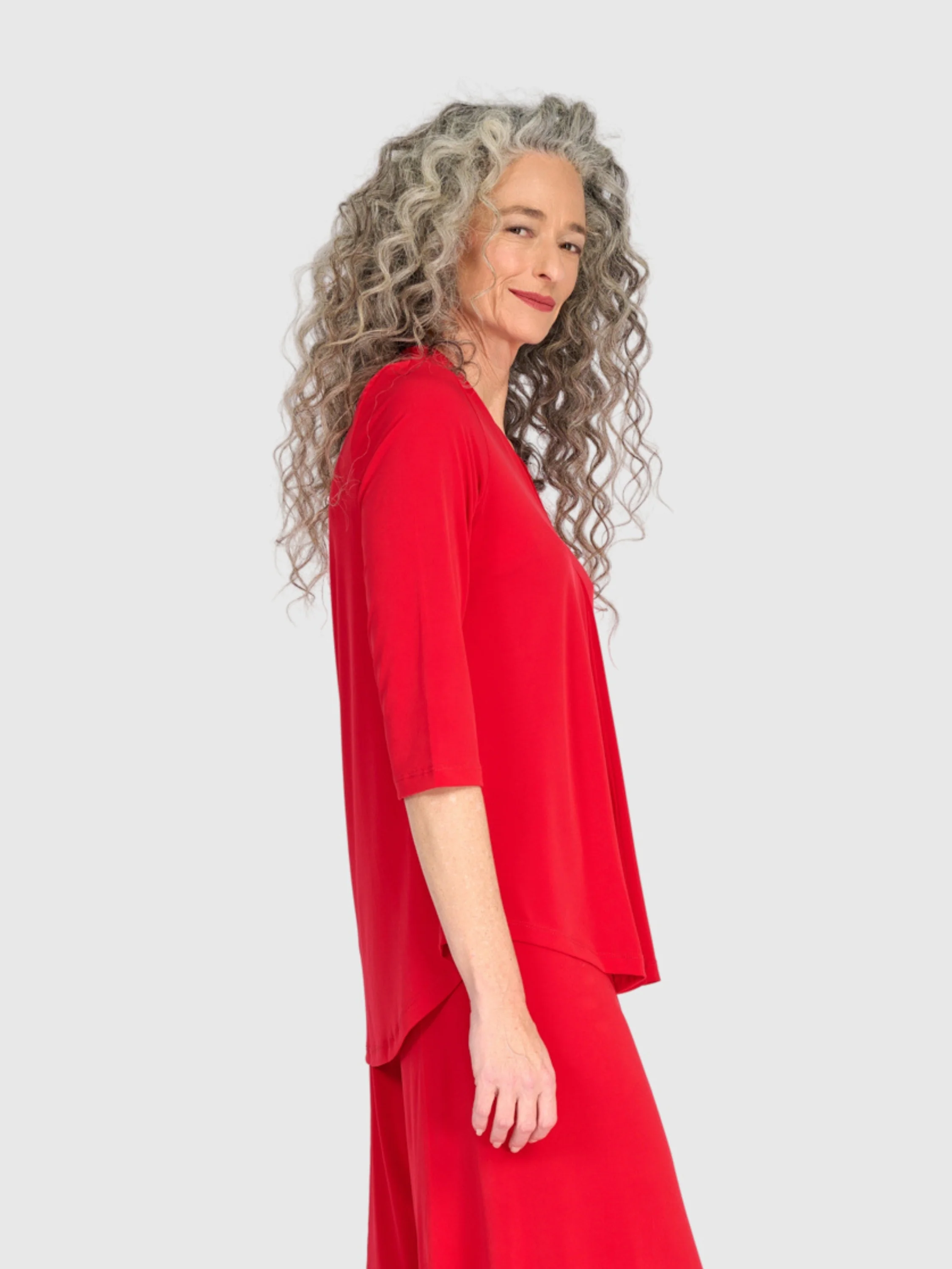 Matte Jersey V-Neck Top in Red