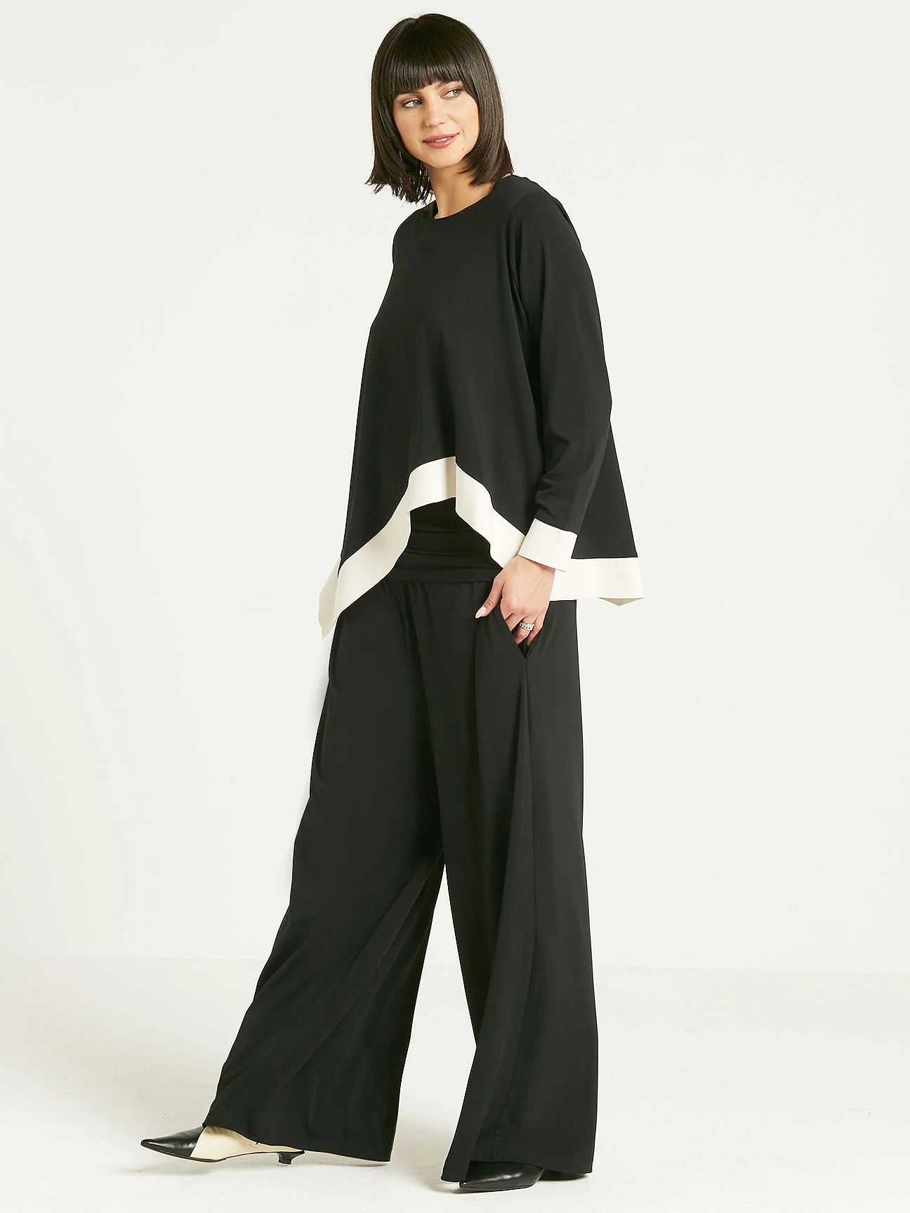 Matte Jersey Wide Leg Pant in Black