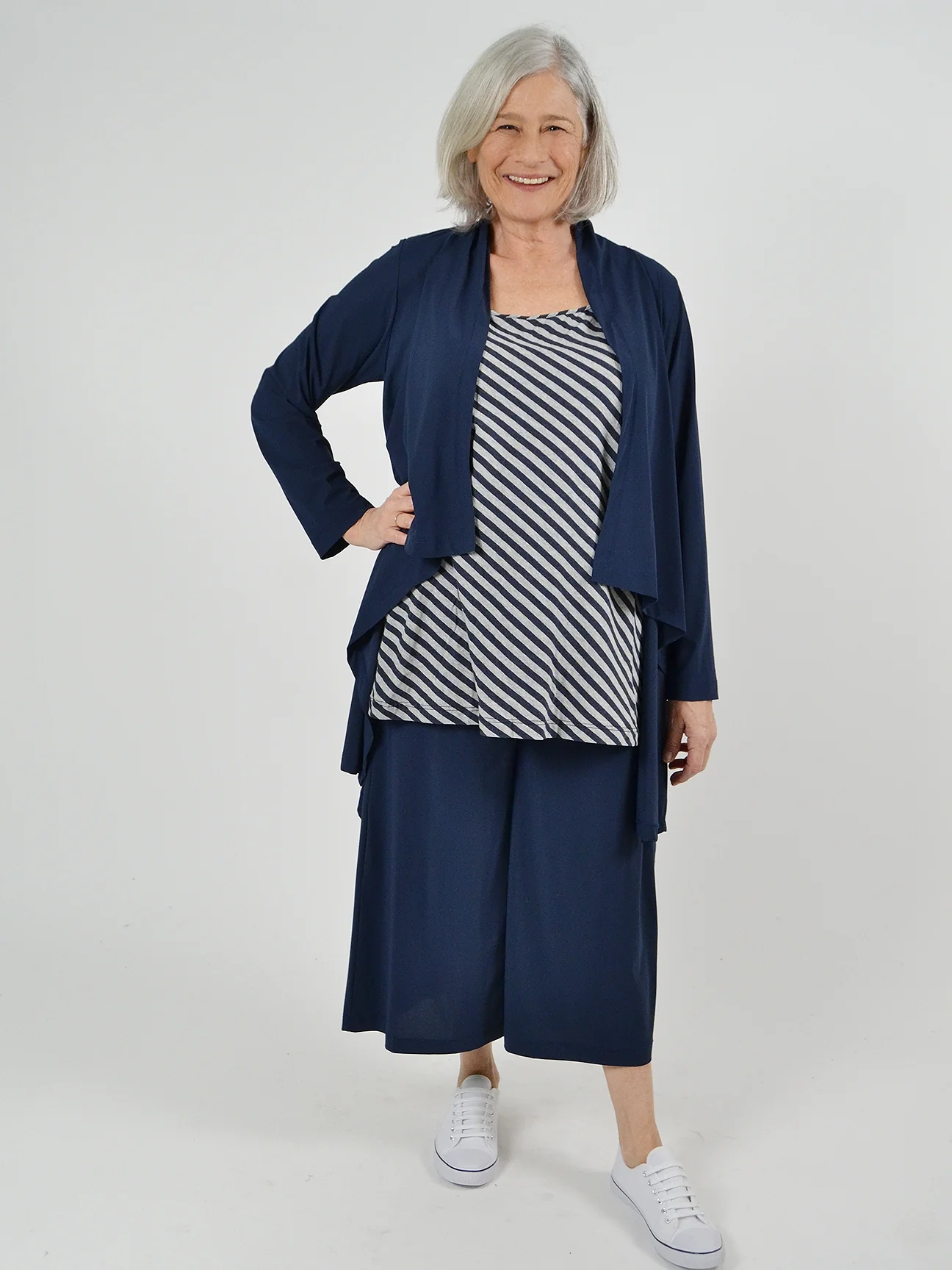 Microfiber Kai Jacket in Navy