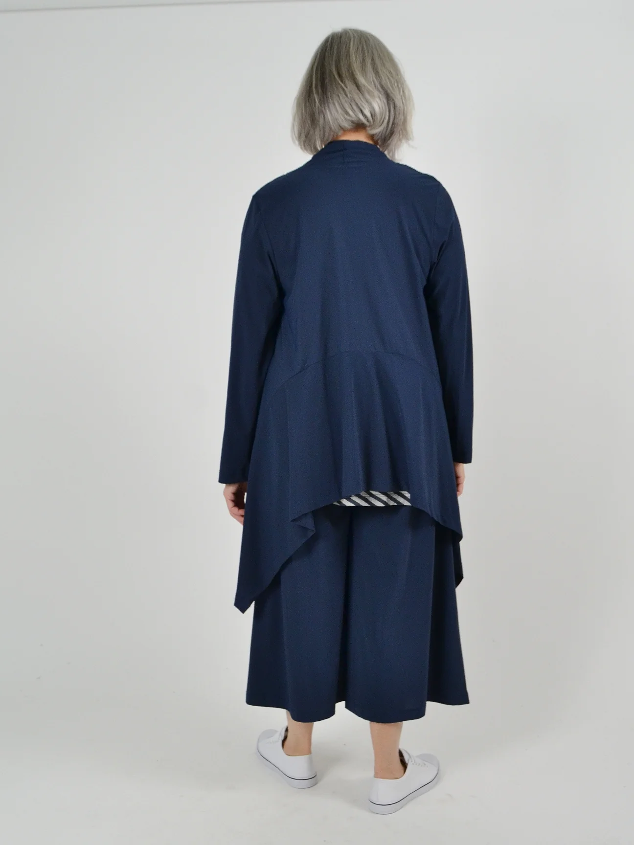 Microfiber Kai Jacket in Navy