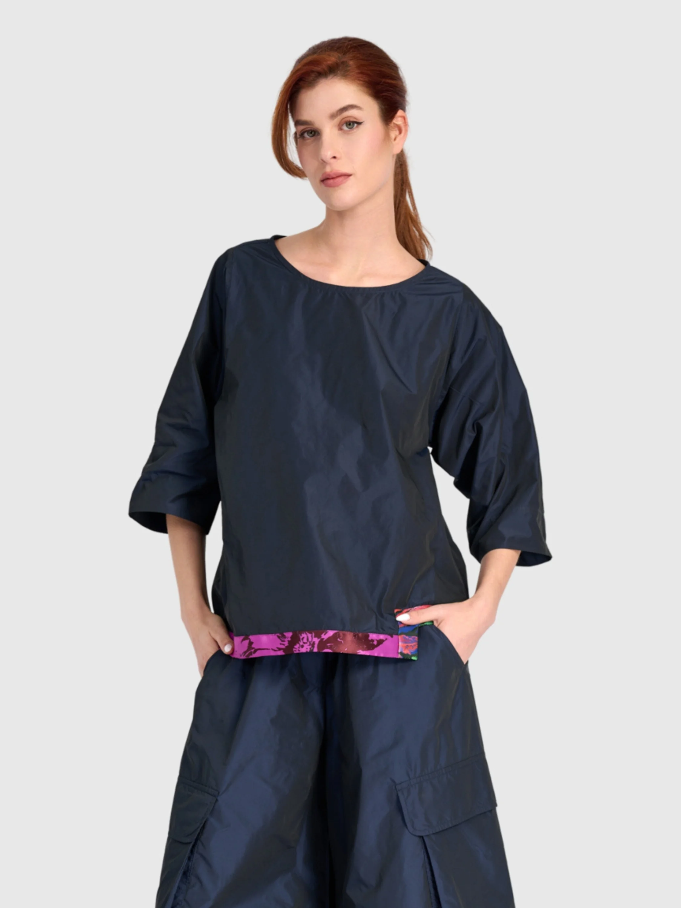 Midnight Trim Top in Navy