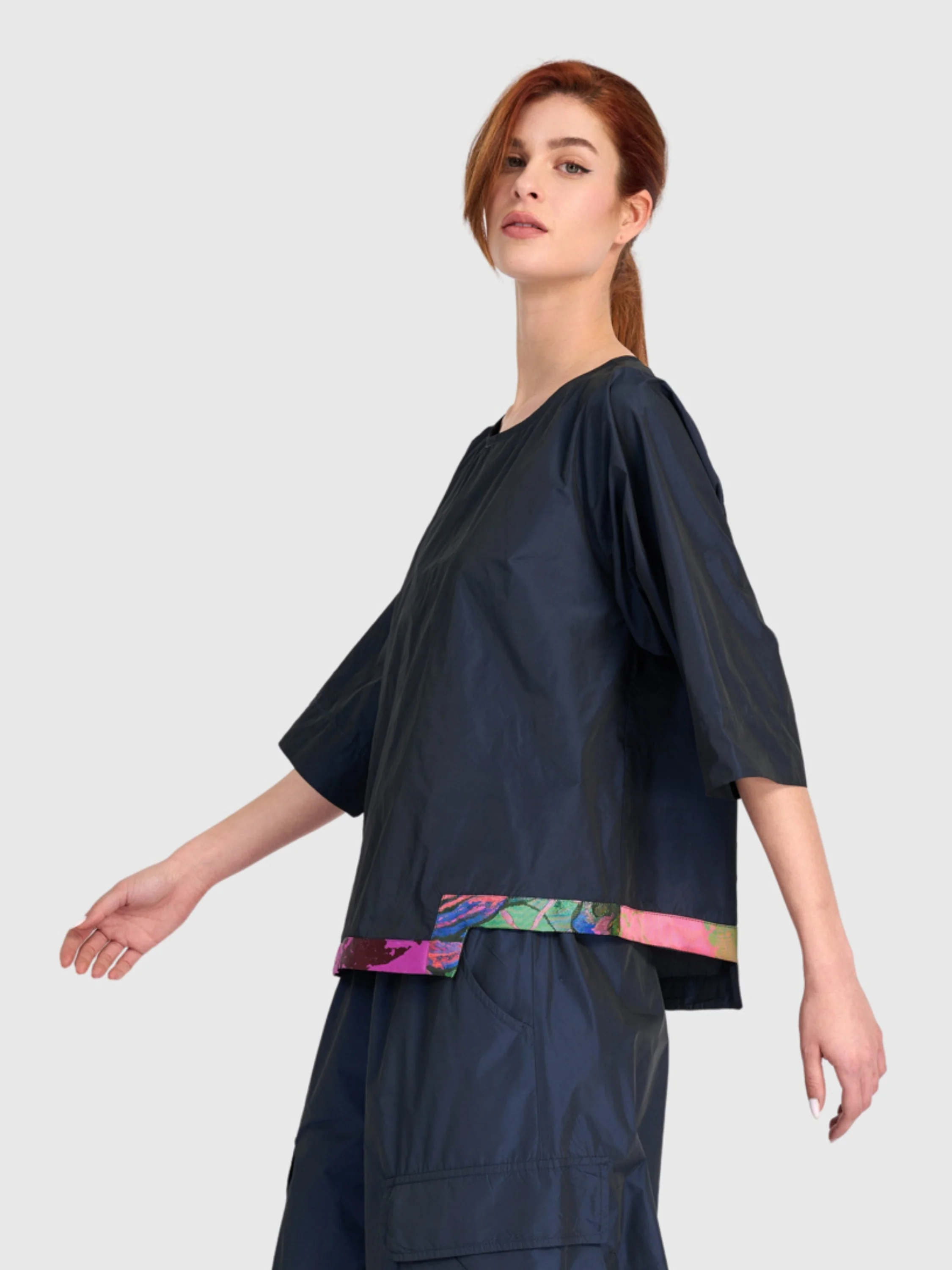 Midnight Trim Top in Navy