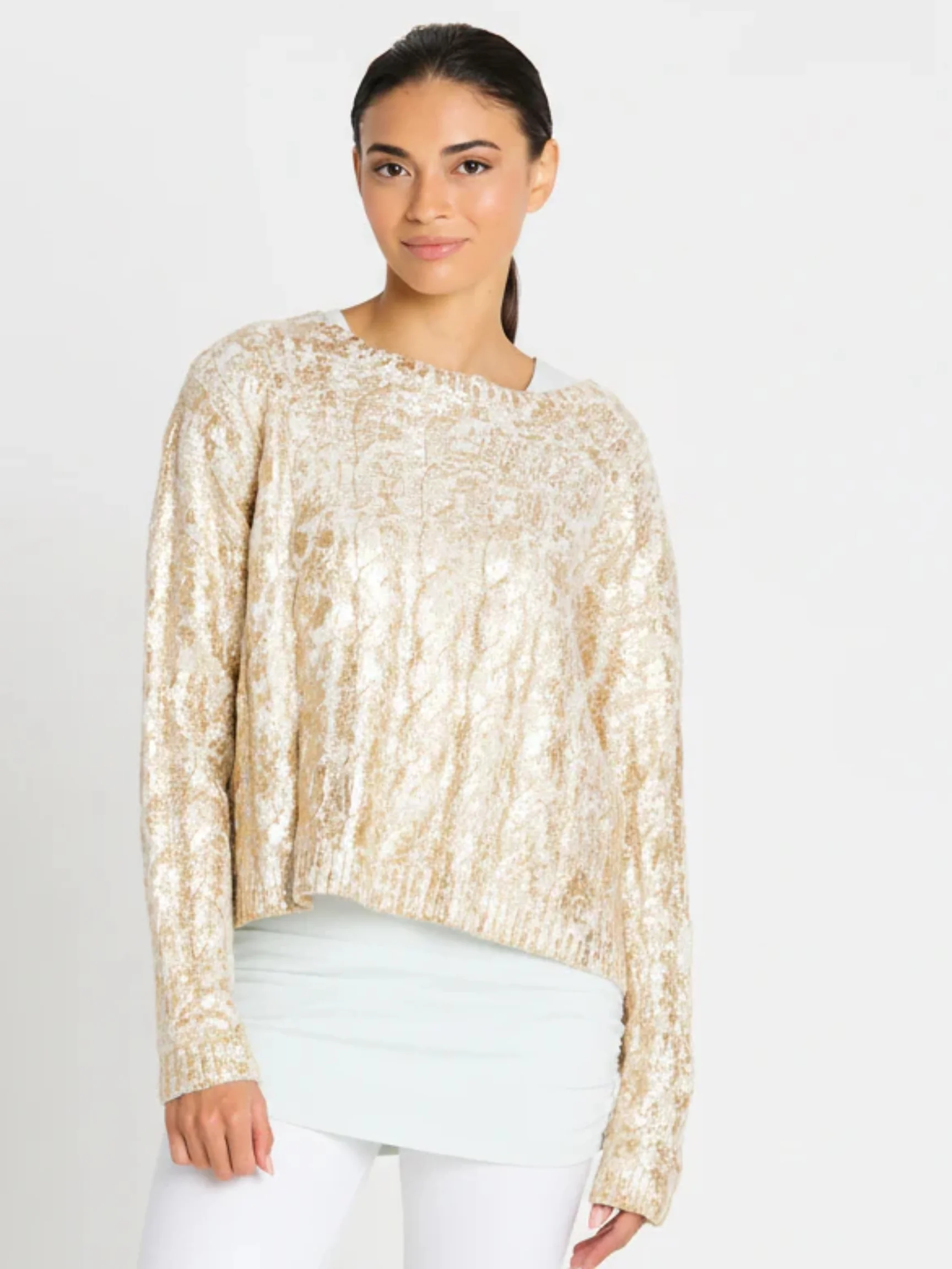 Mini Foil Cable Crewneck Sweater in Stone/Gold