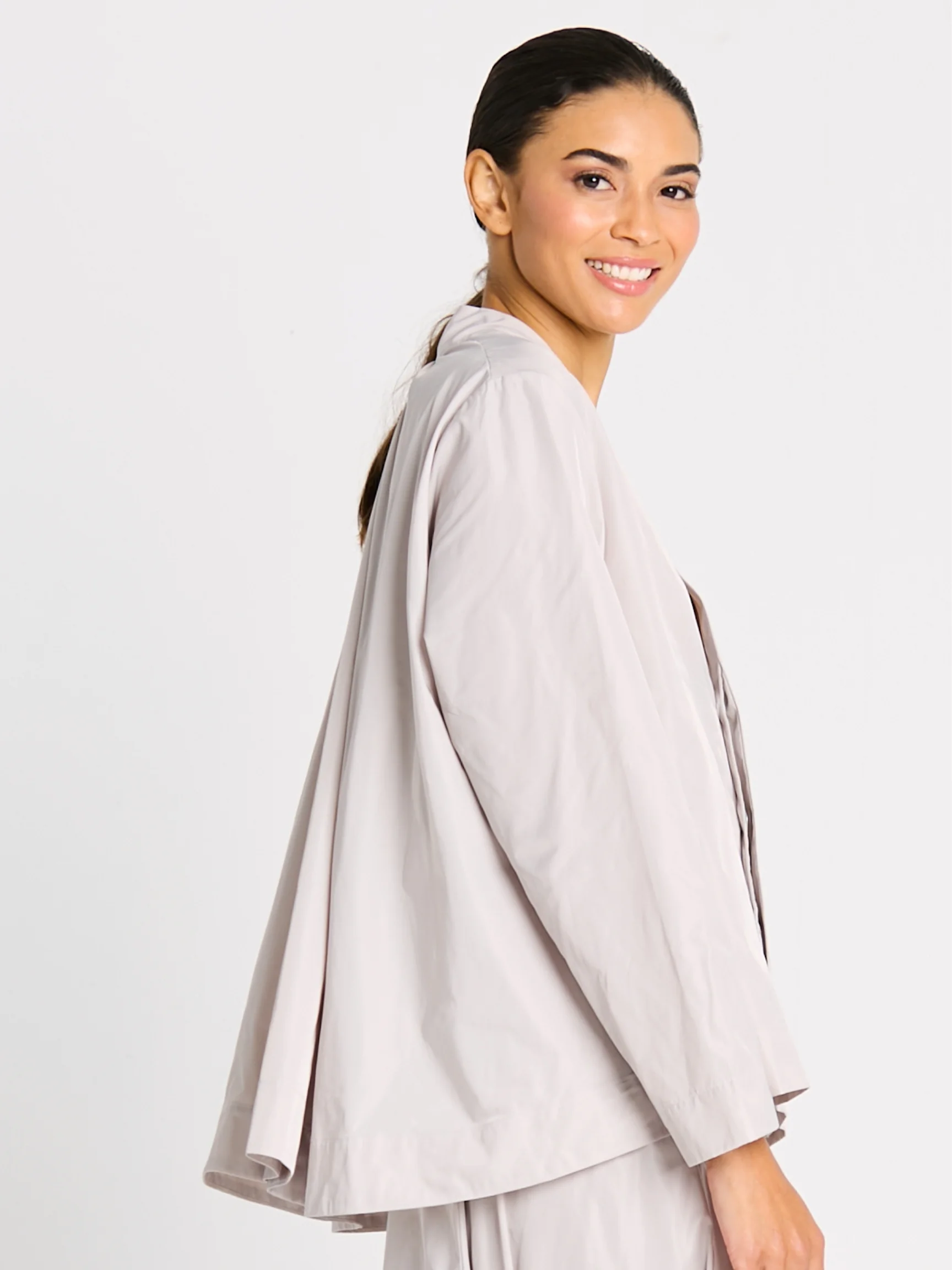 Minimal Swing Jkt in Putty