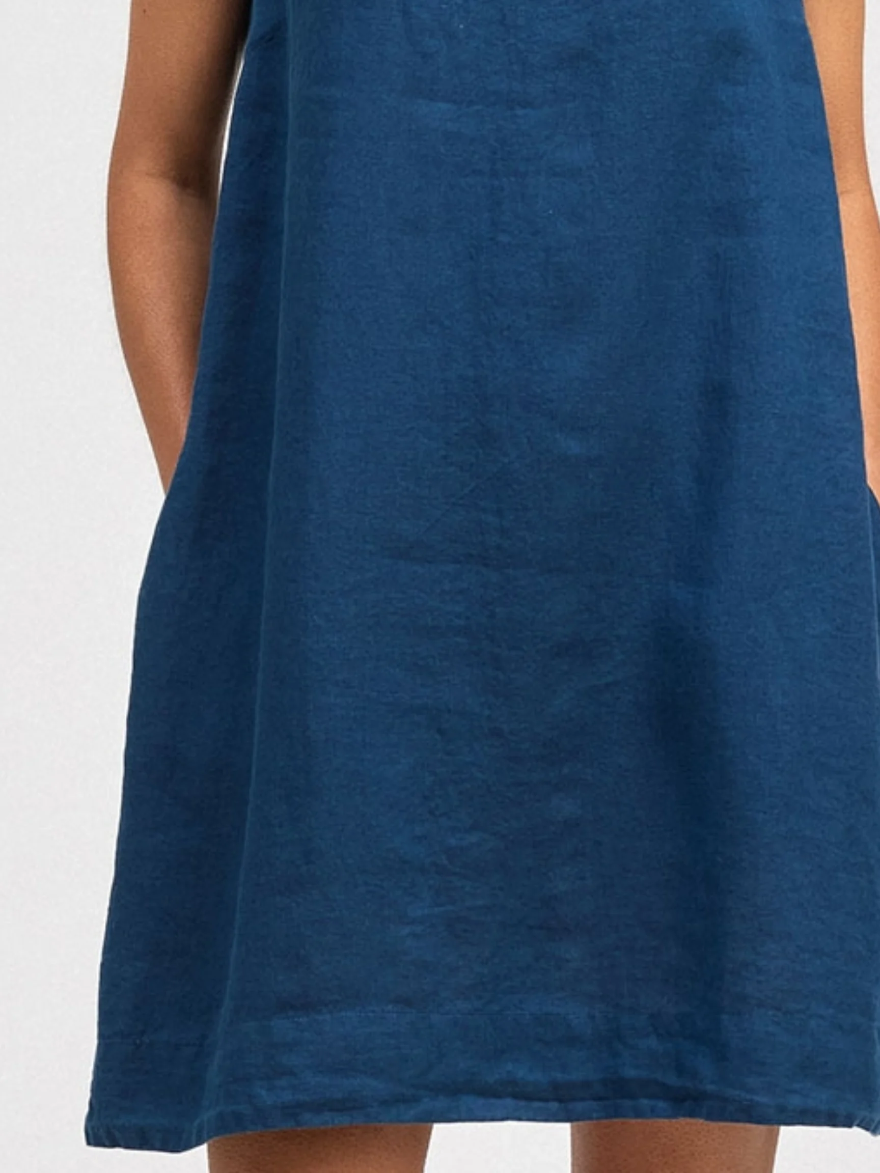 Mock Neck Shift in Naval