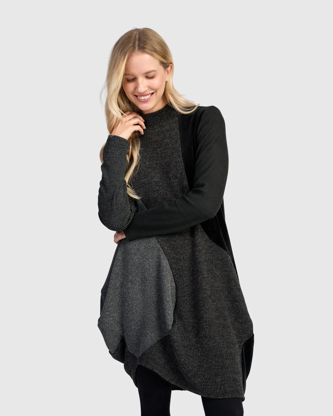 Myr Dress in Carbon Grey