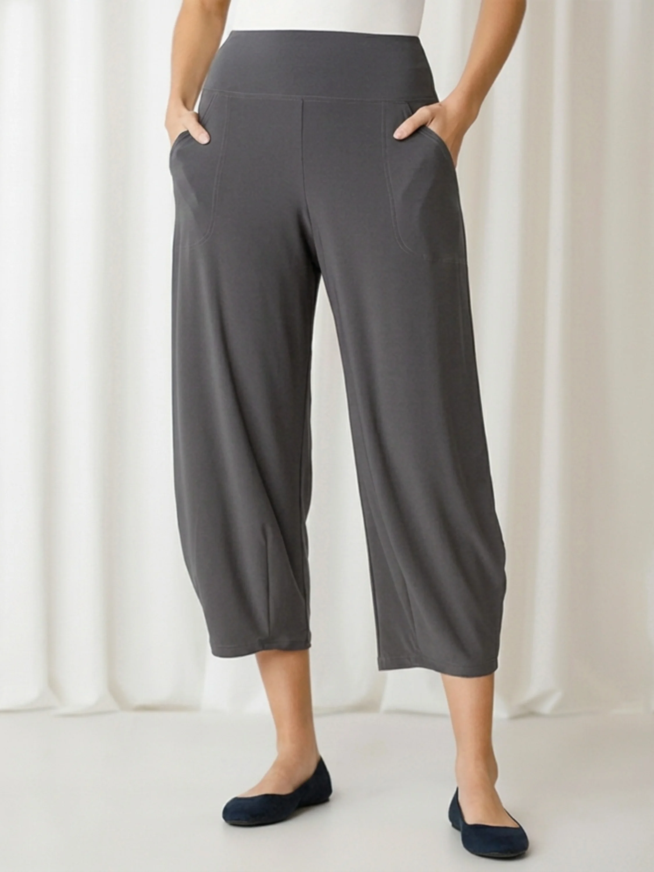 Narrow Lantern Pant in Graphite