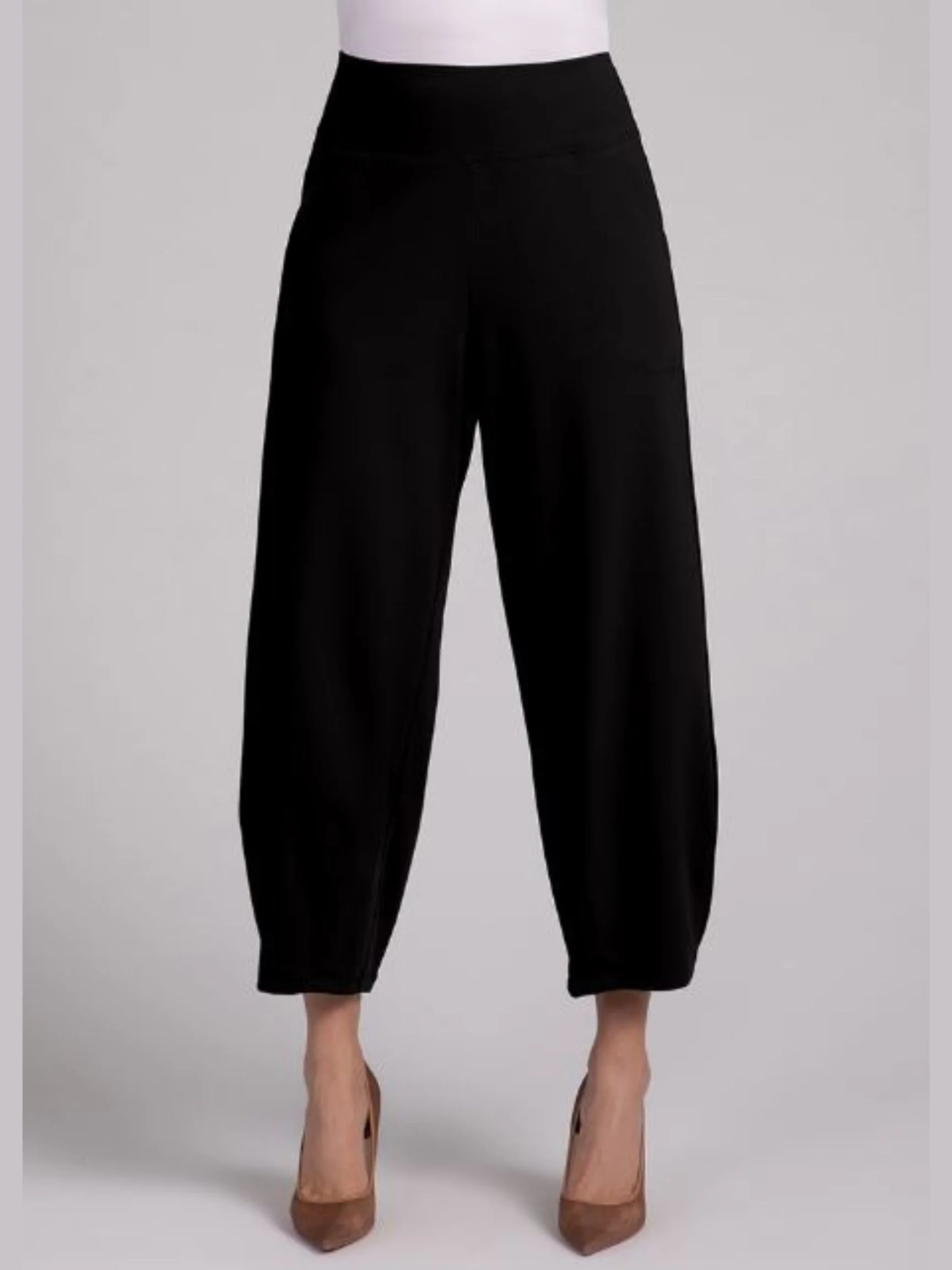 Narrow Lantern Pant in Black