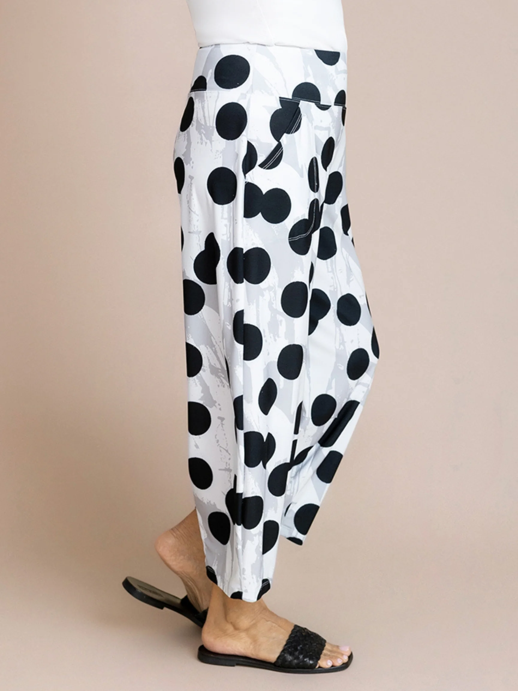 Narrow Lantern Pant in Spot On
