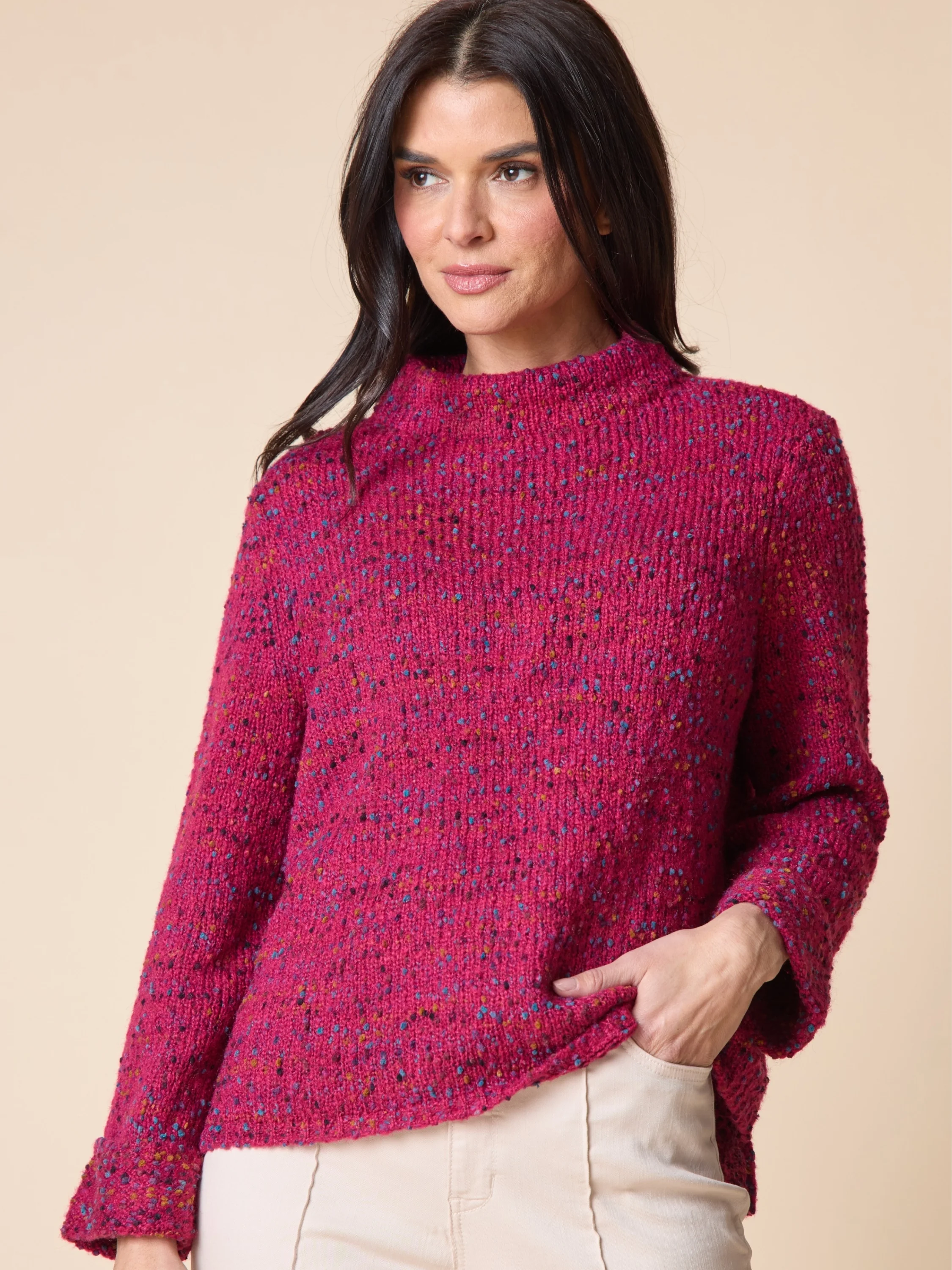 Neck Pullover in Wineberry