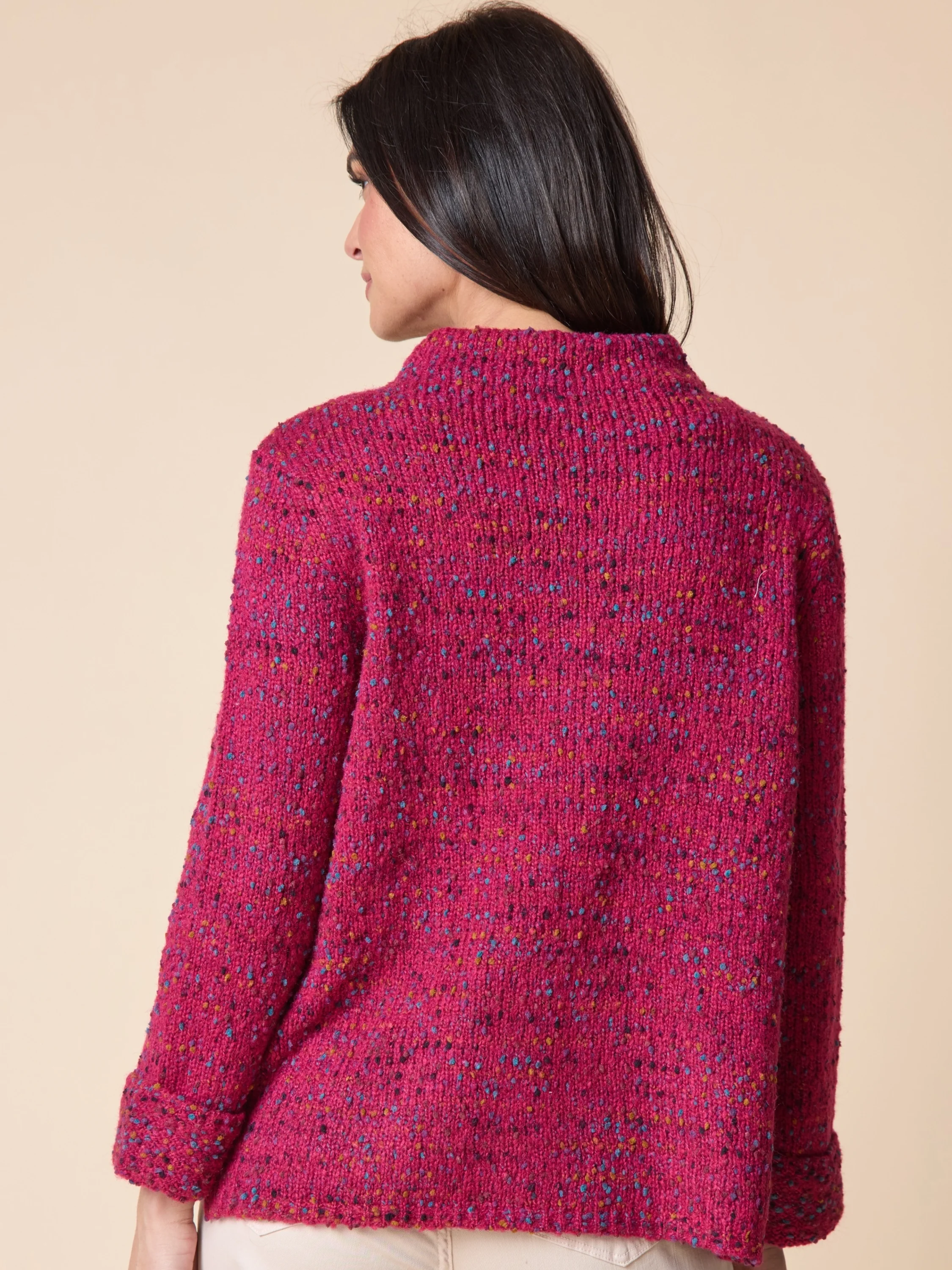 Neck Pullover in Wineberry