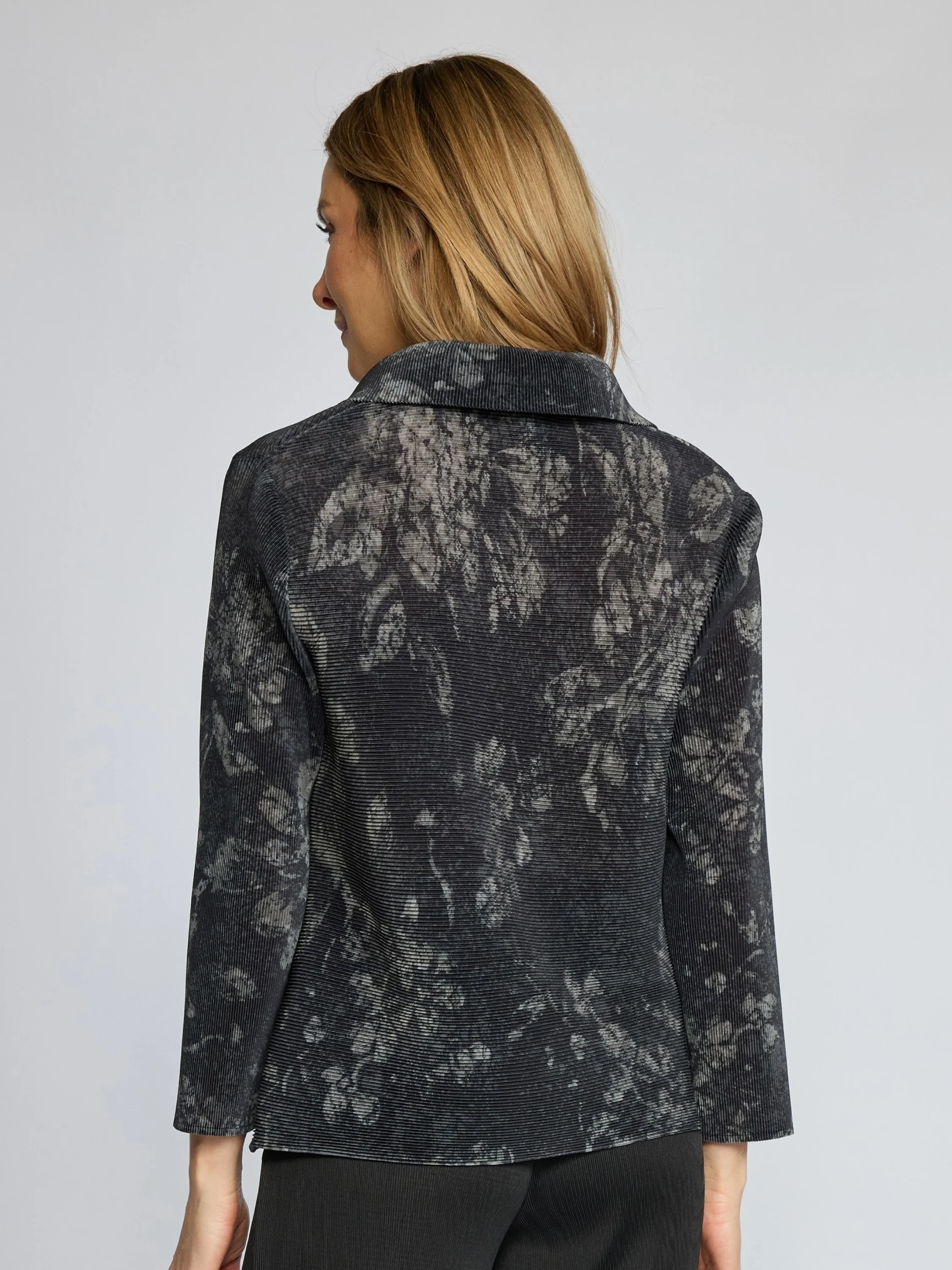 Night Out Jacket in Black