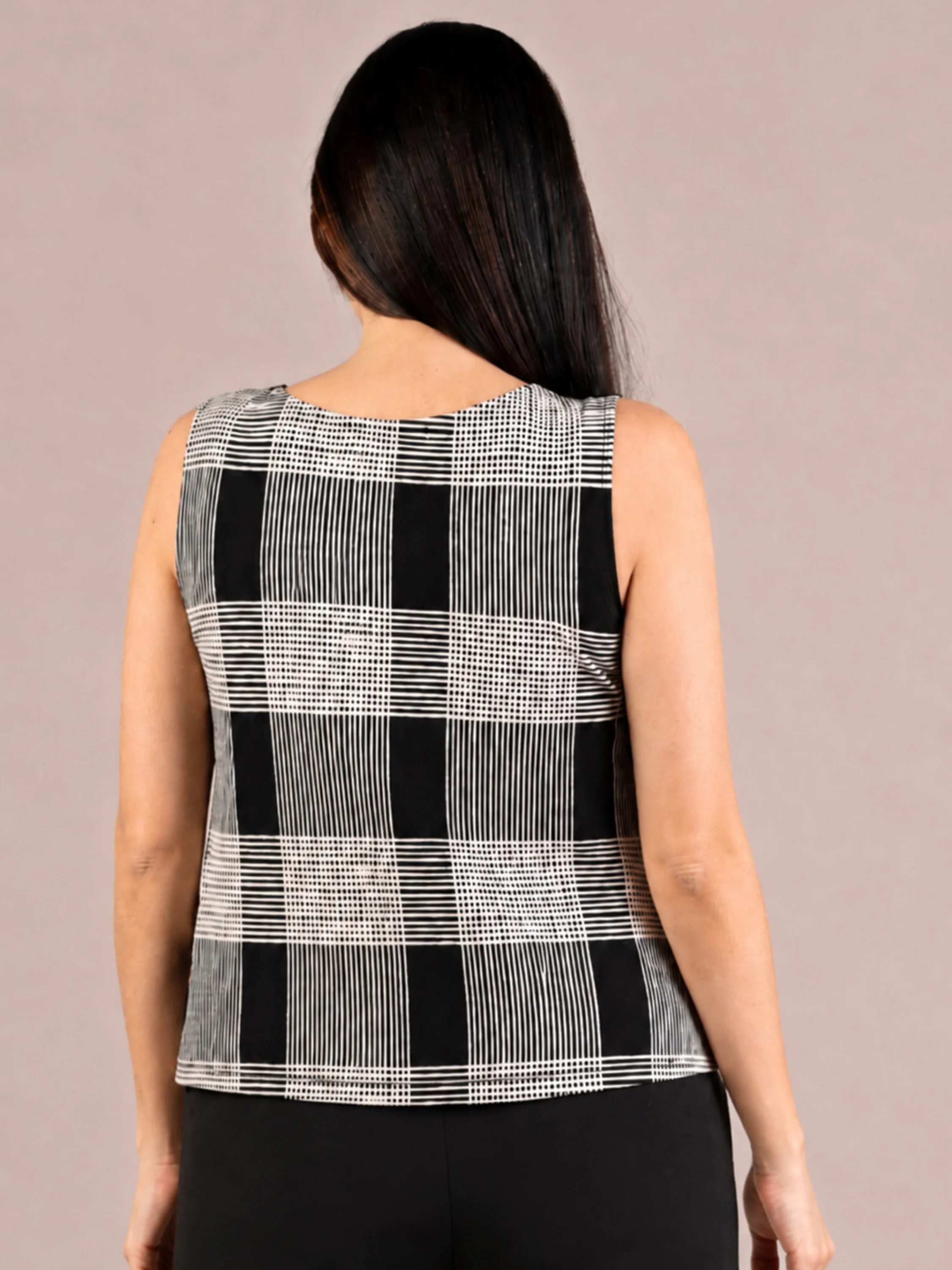 Nu Flared Shell Print in Cashew Plaid
