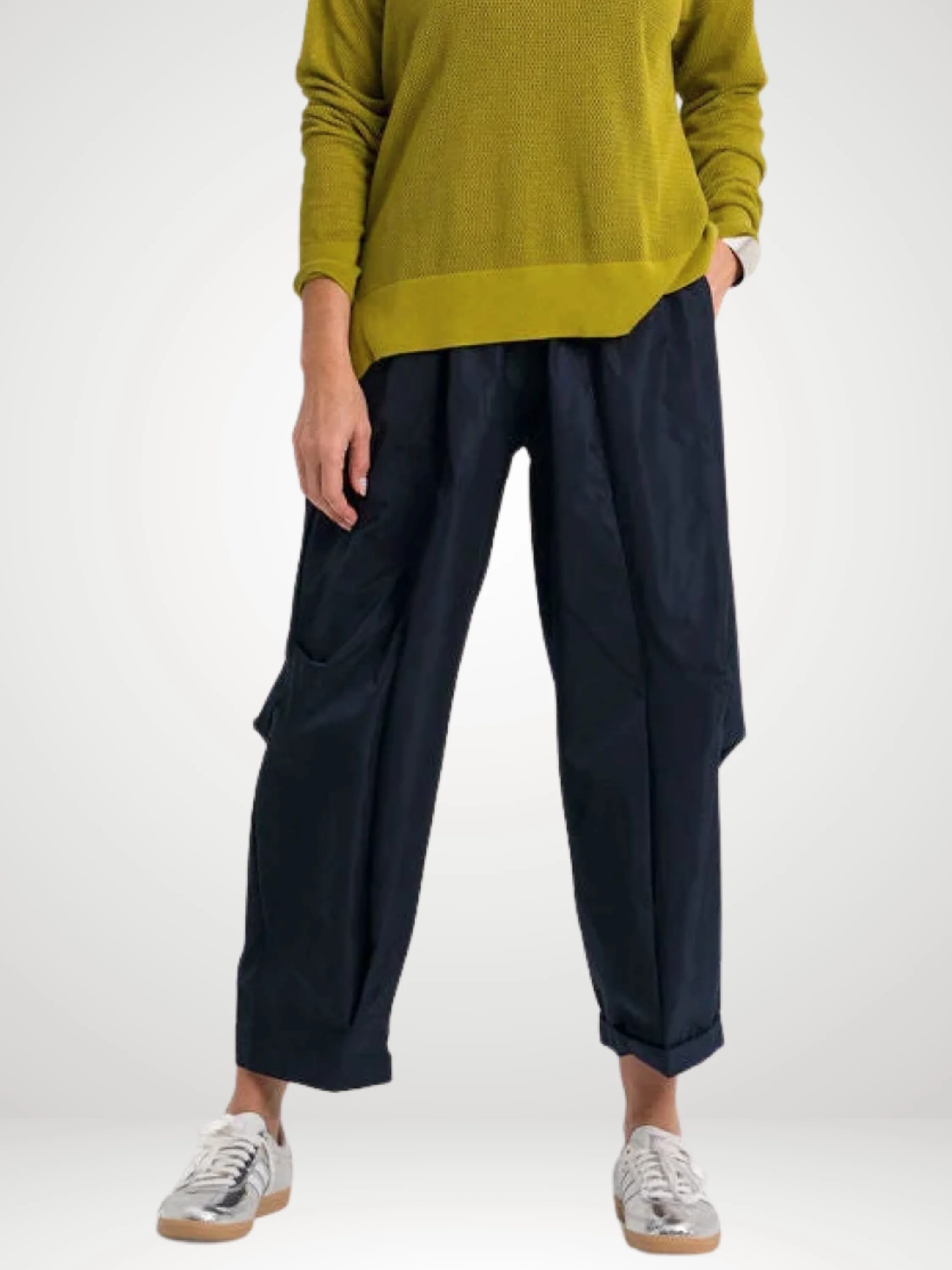 Parachute Pant in Midnight