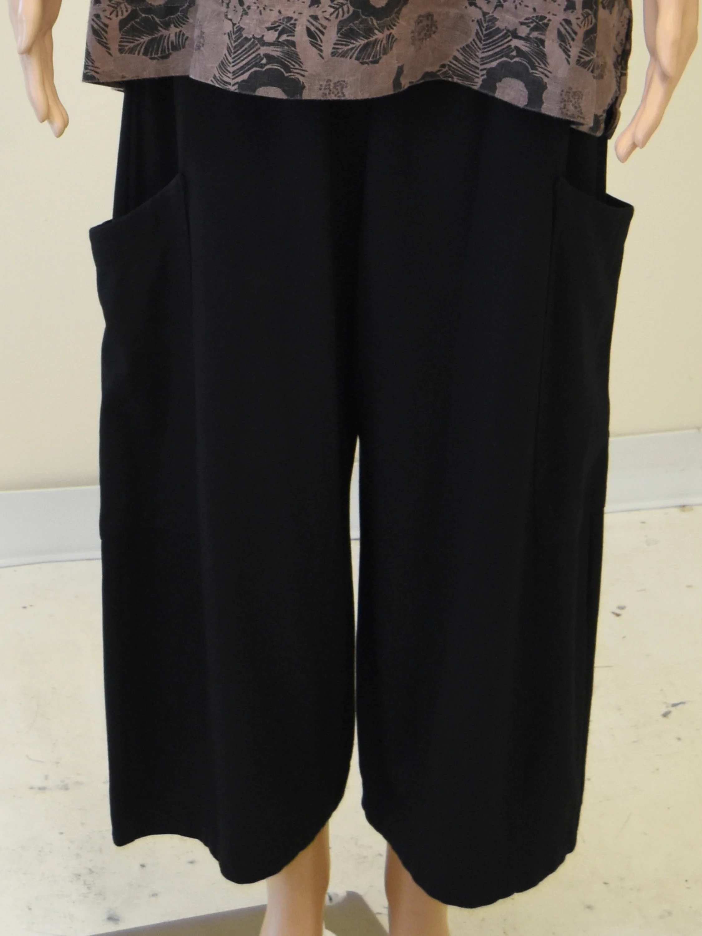 Pasha Pant in Black