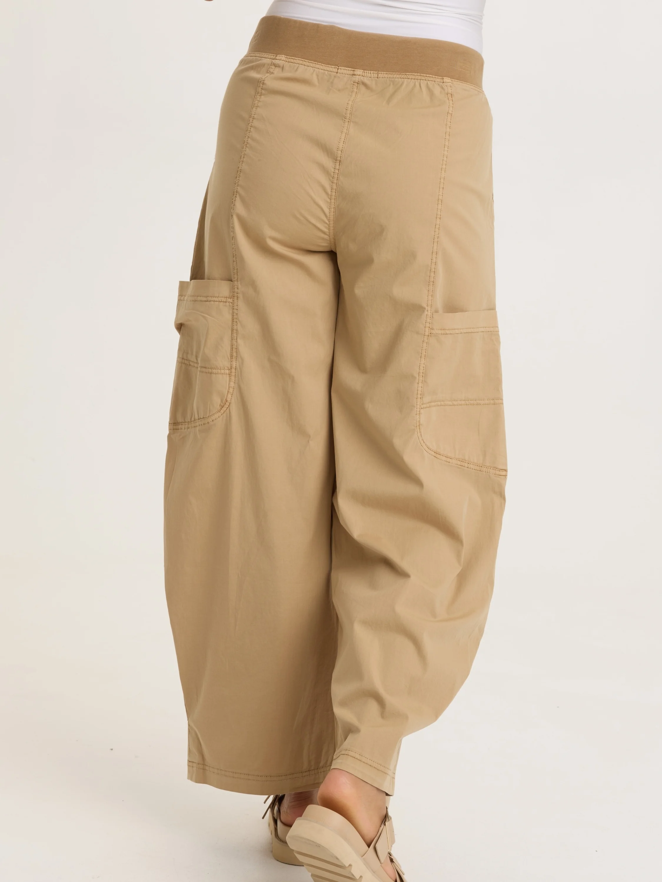 Pender Pant in Sepia