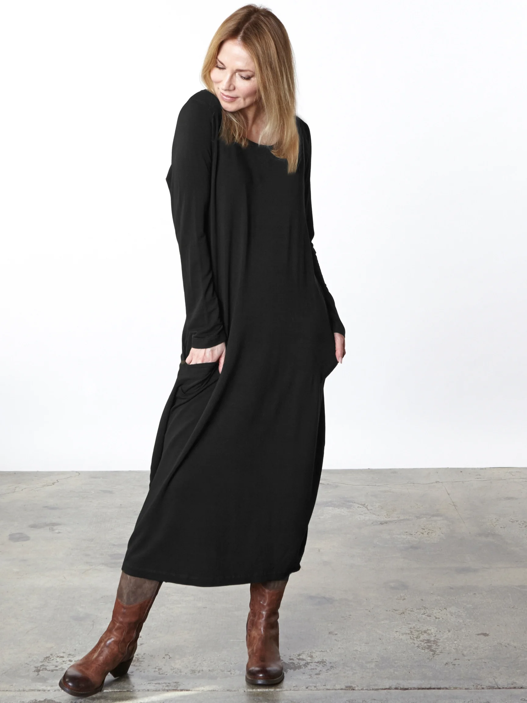 Phillipa Dress in Black