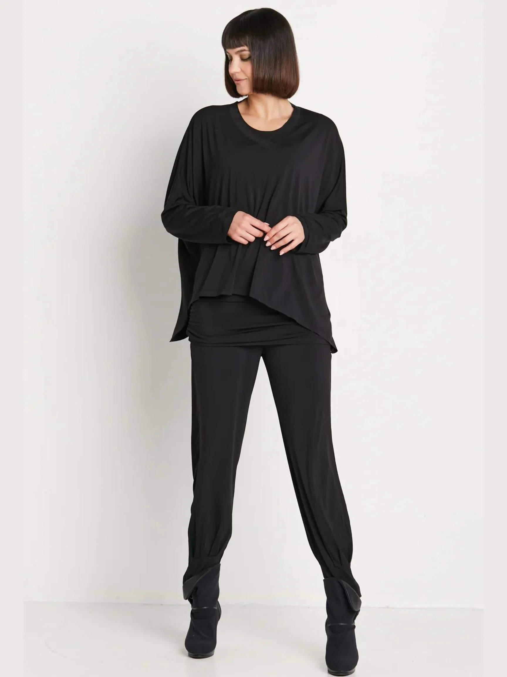 Pinched Pleat Pant in Black