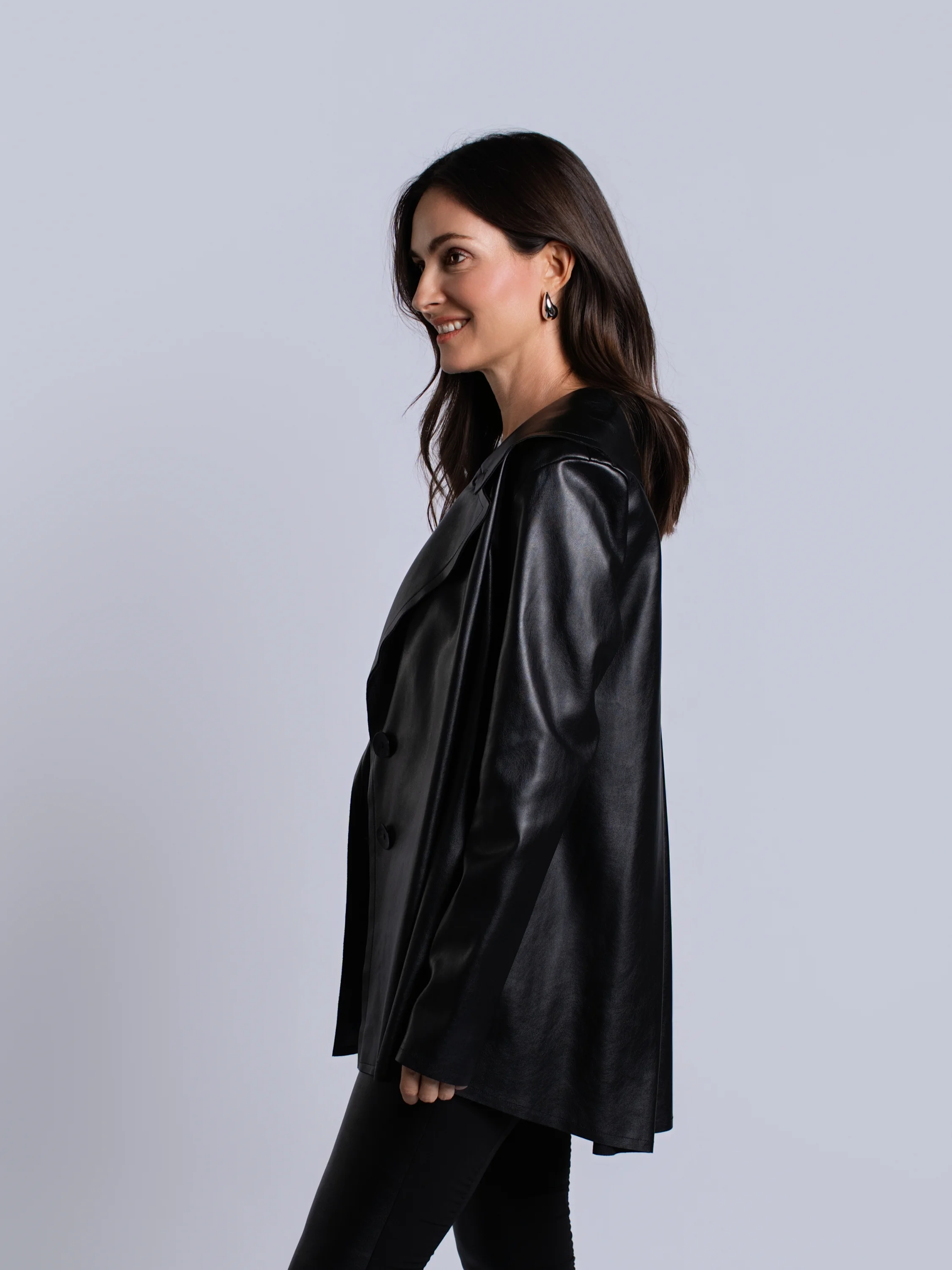 Pleat Back Jacket in Black
