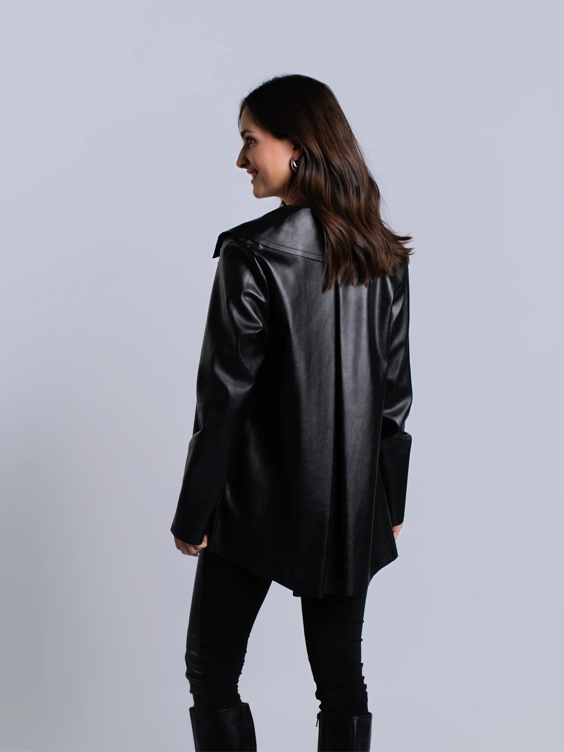 Pleat Back Jacket in Black