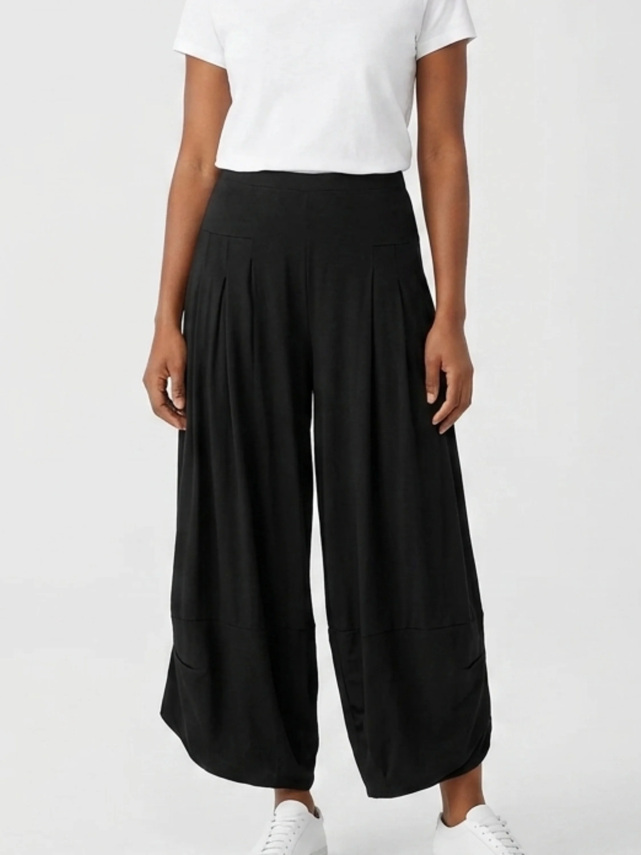 Pleat Pant in Black