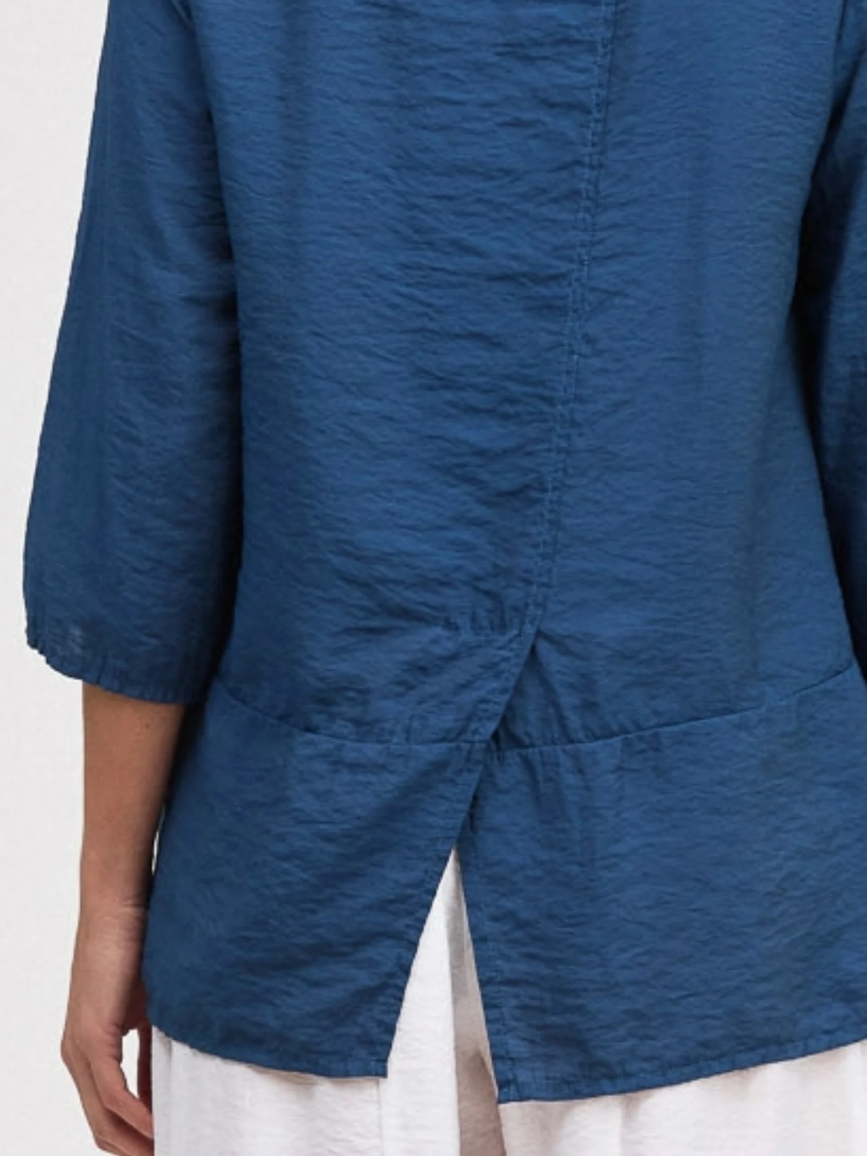 Pocket Pullover in Vivid Blue