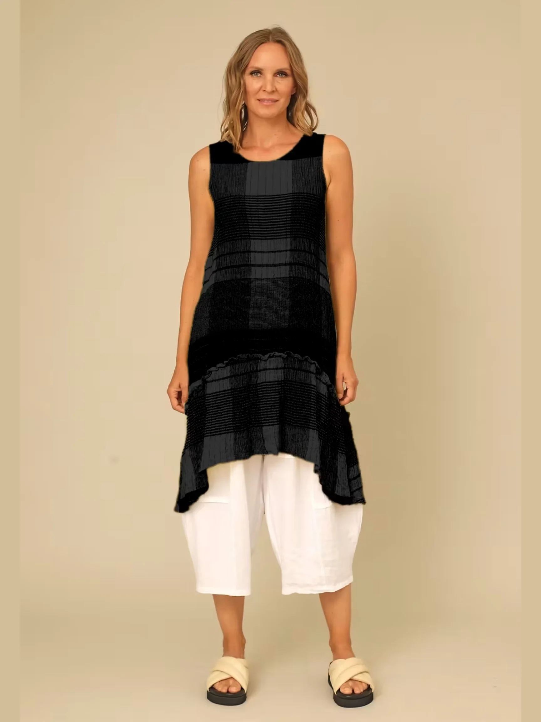 Pria Dress in Black