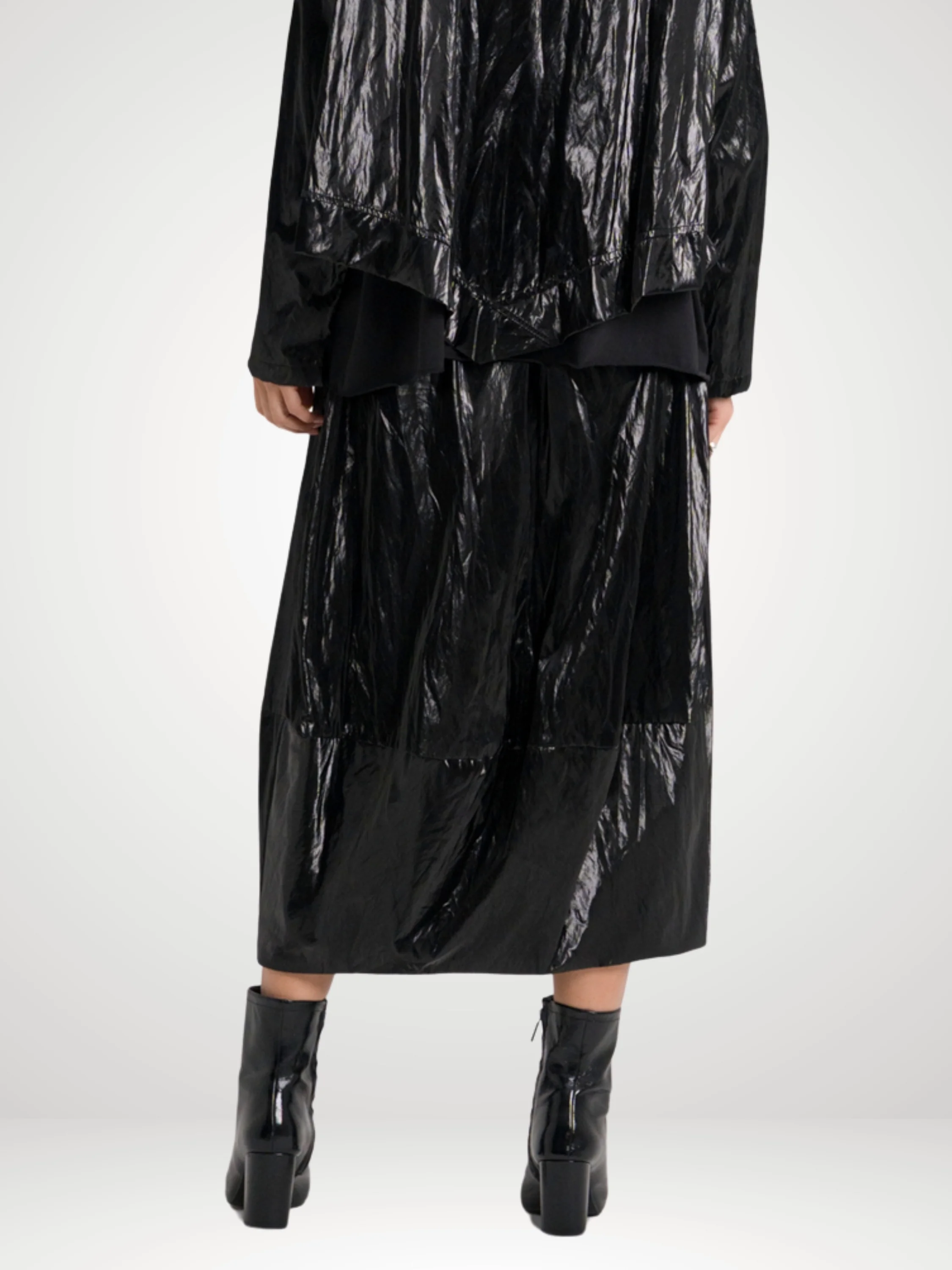 Puff Skirt in Black