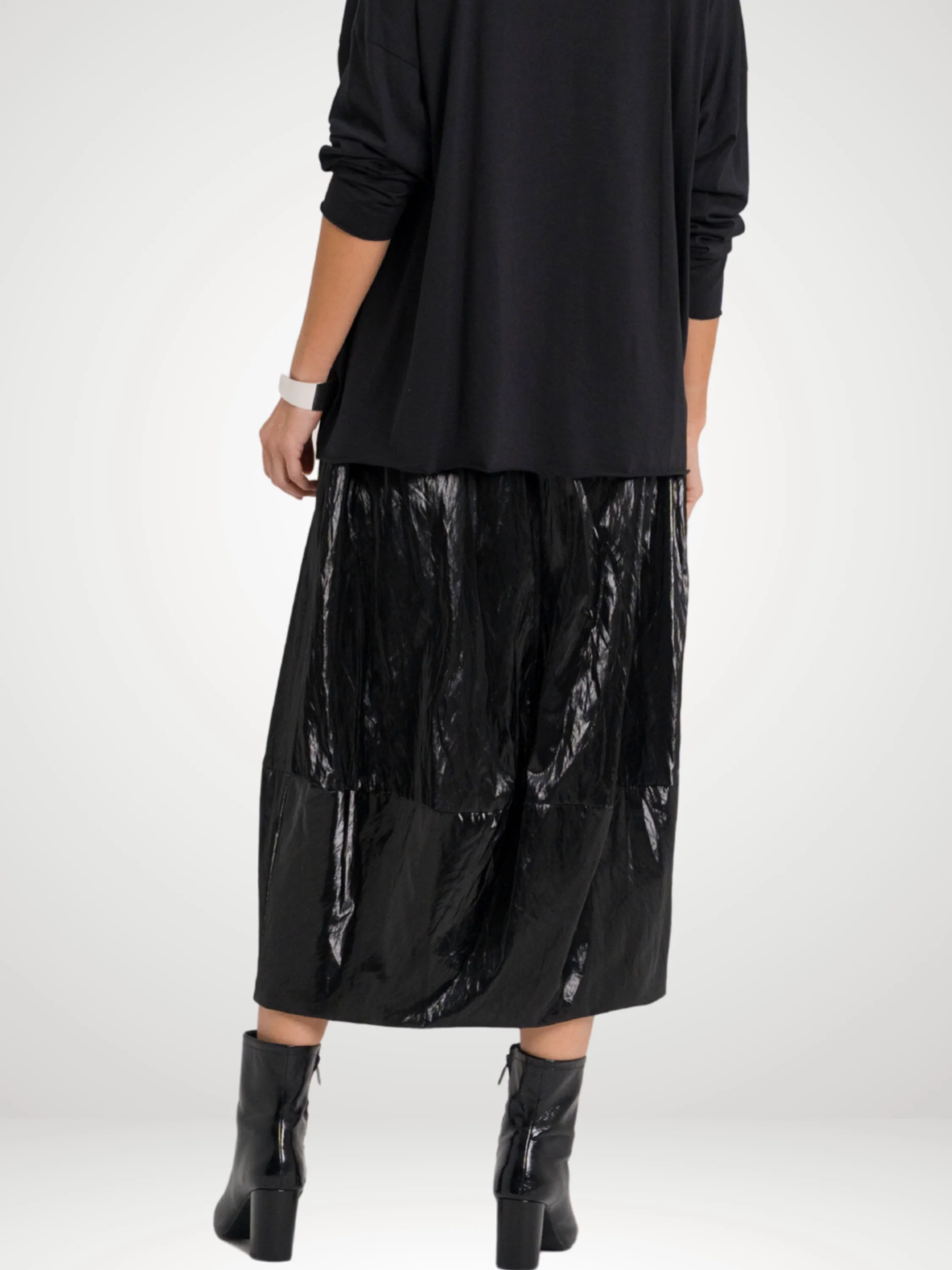 Puff Skirt in Black