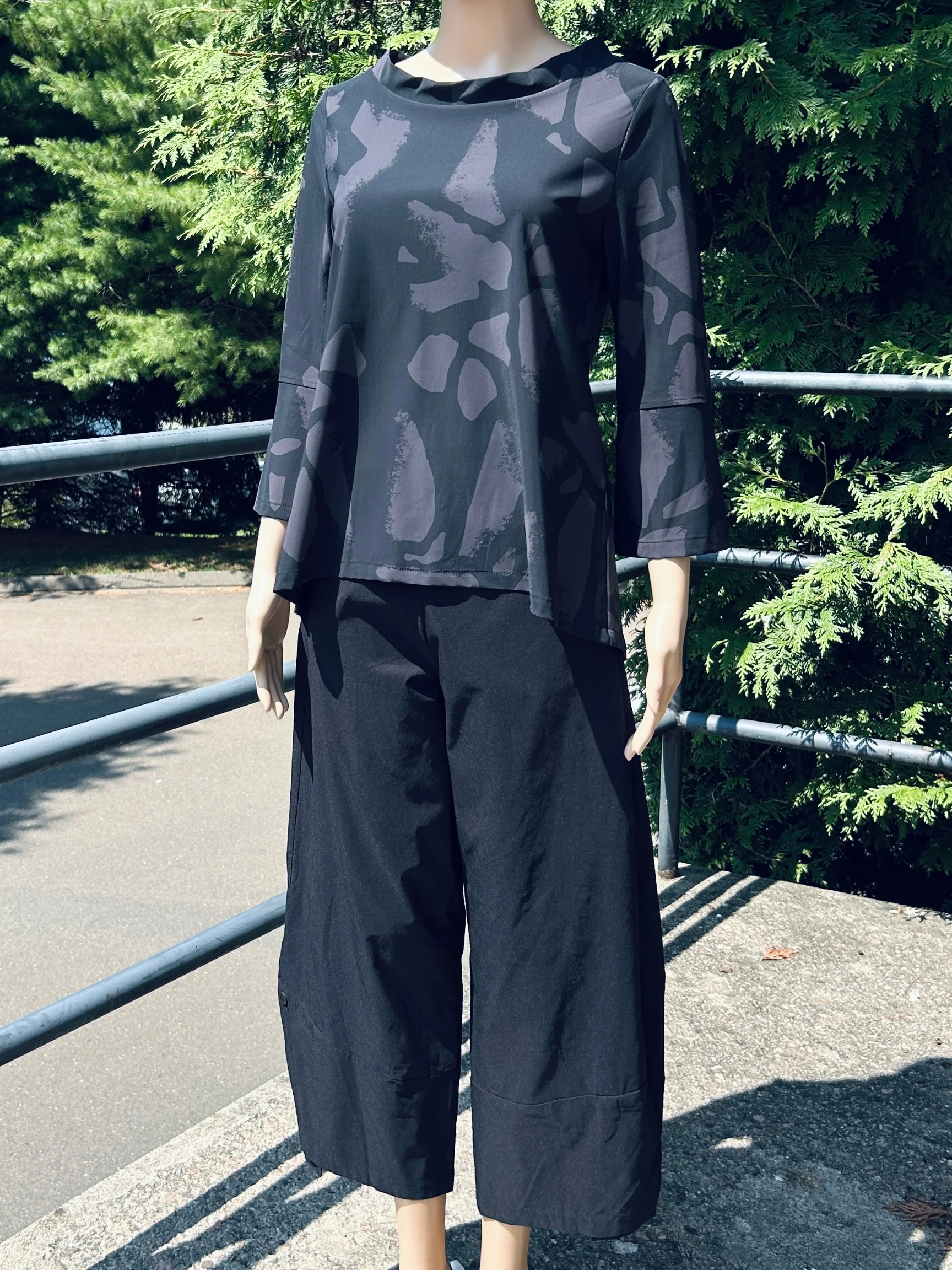 Reeva Top in Mulberry Palermo