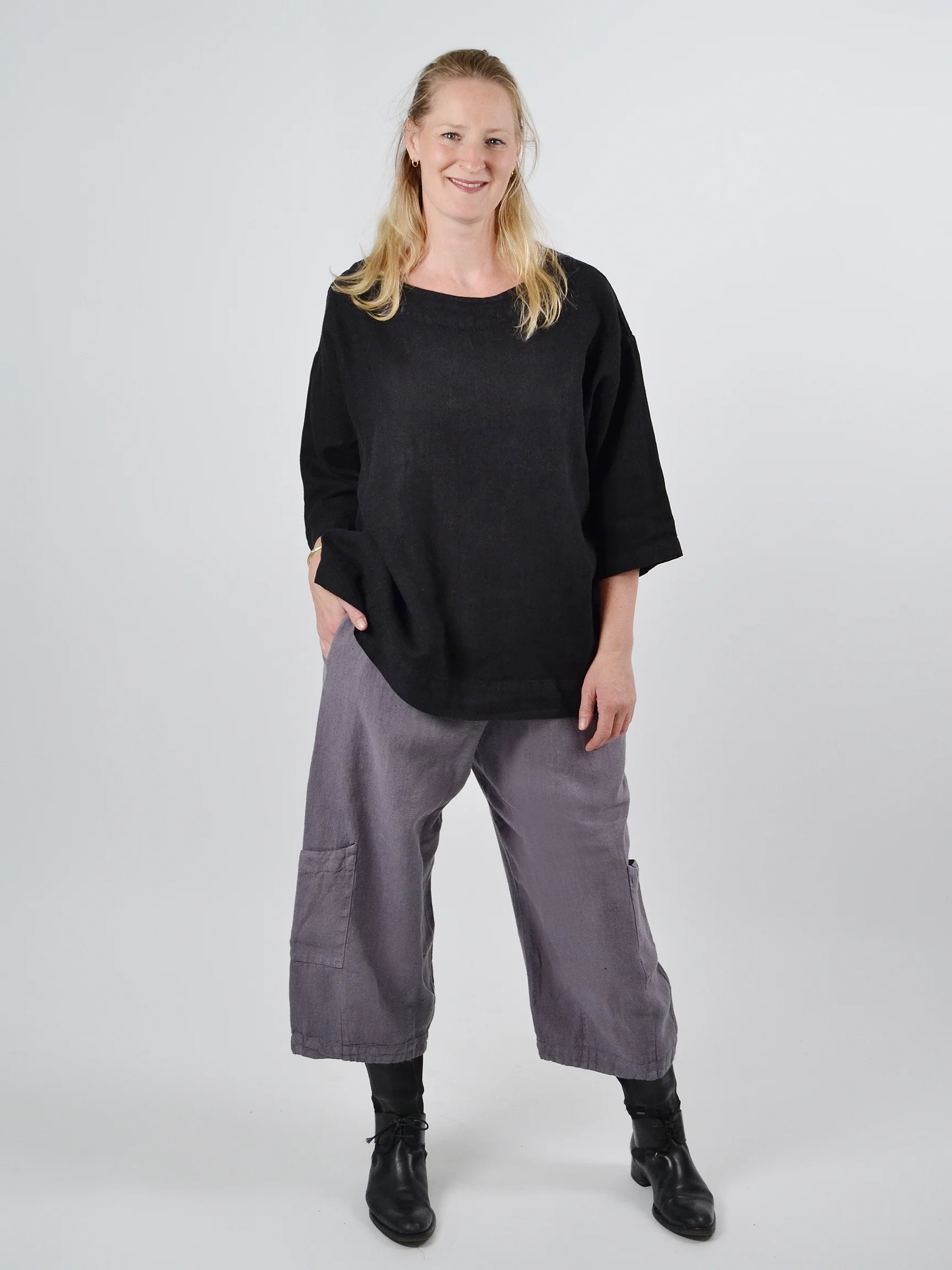 Resort Shirt in Black