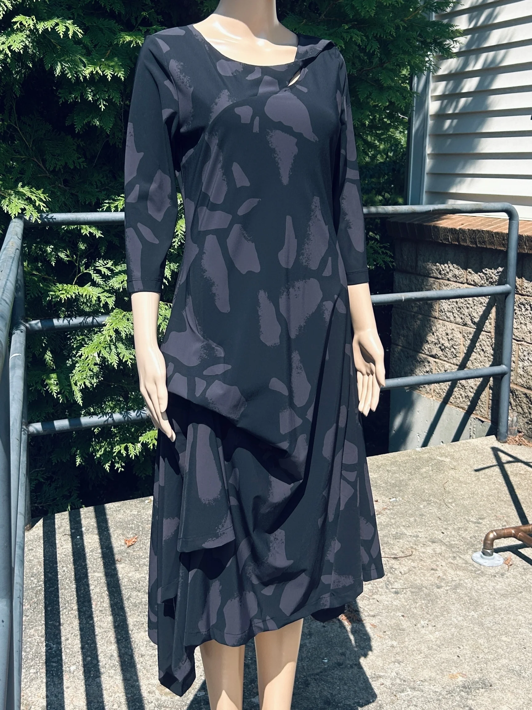 Risa Dress in Mulberry Palermo