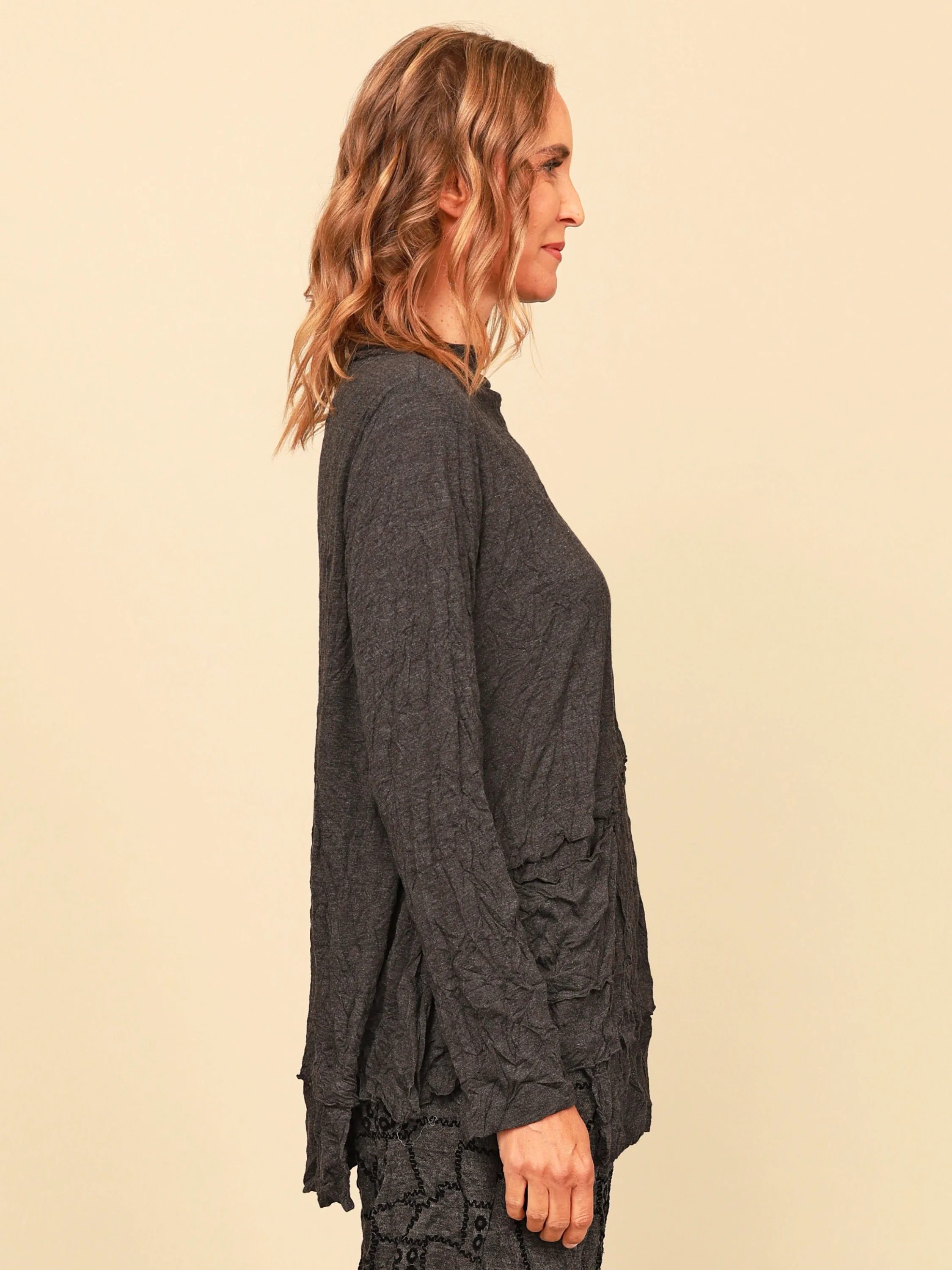 Robbie Top in Ebony