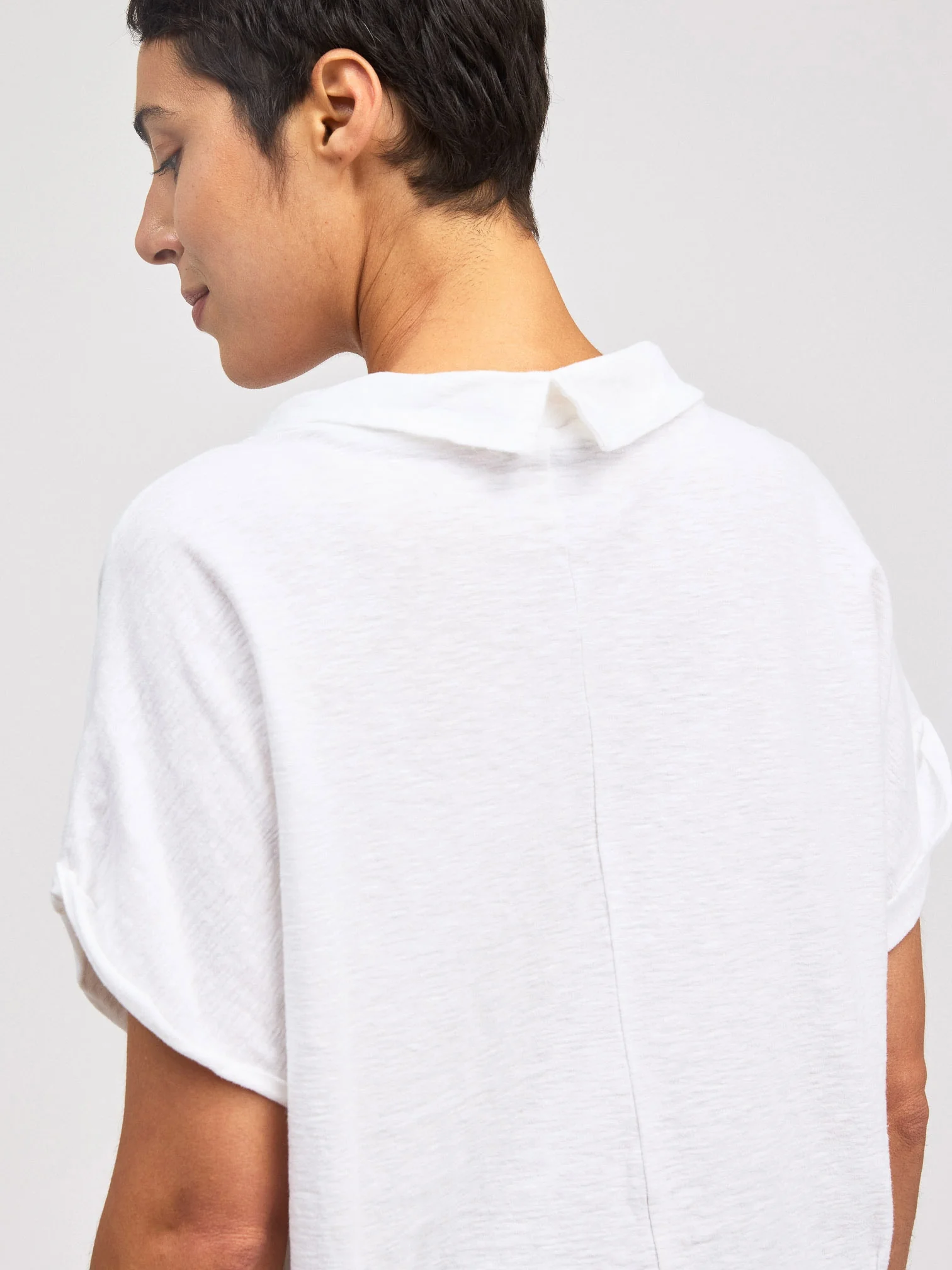Roll Slv Cowl Top in White